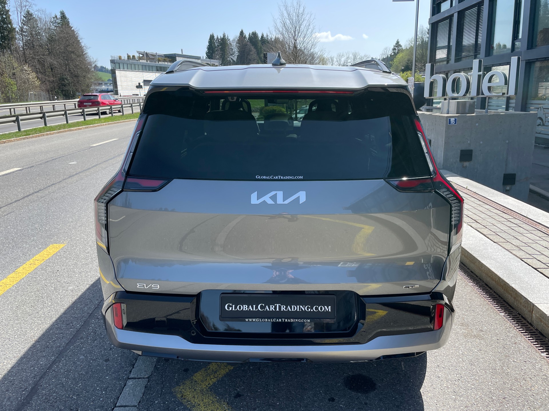 KIA EV9 99,8 kWh GT-Line, 7-Sitzer mit Panoramadach-image-5