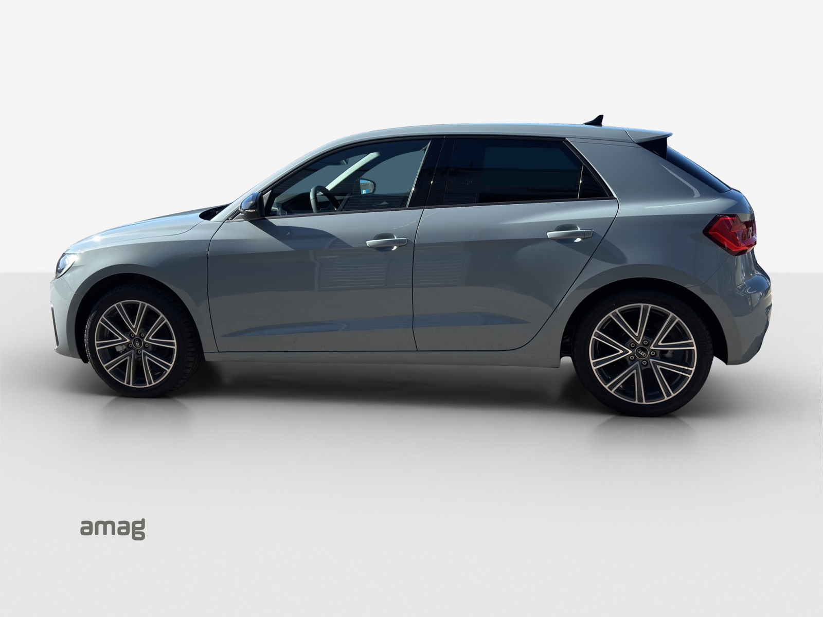 AUDI A1 Sportback 30 TFSI Attraction S-tronic-image-1