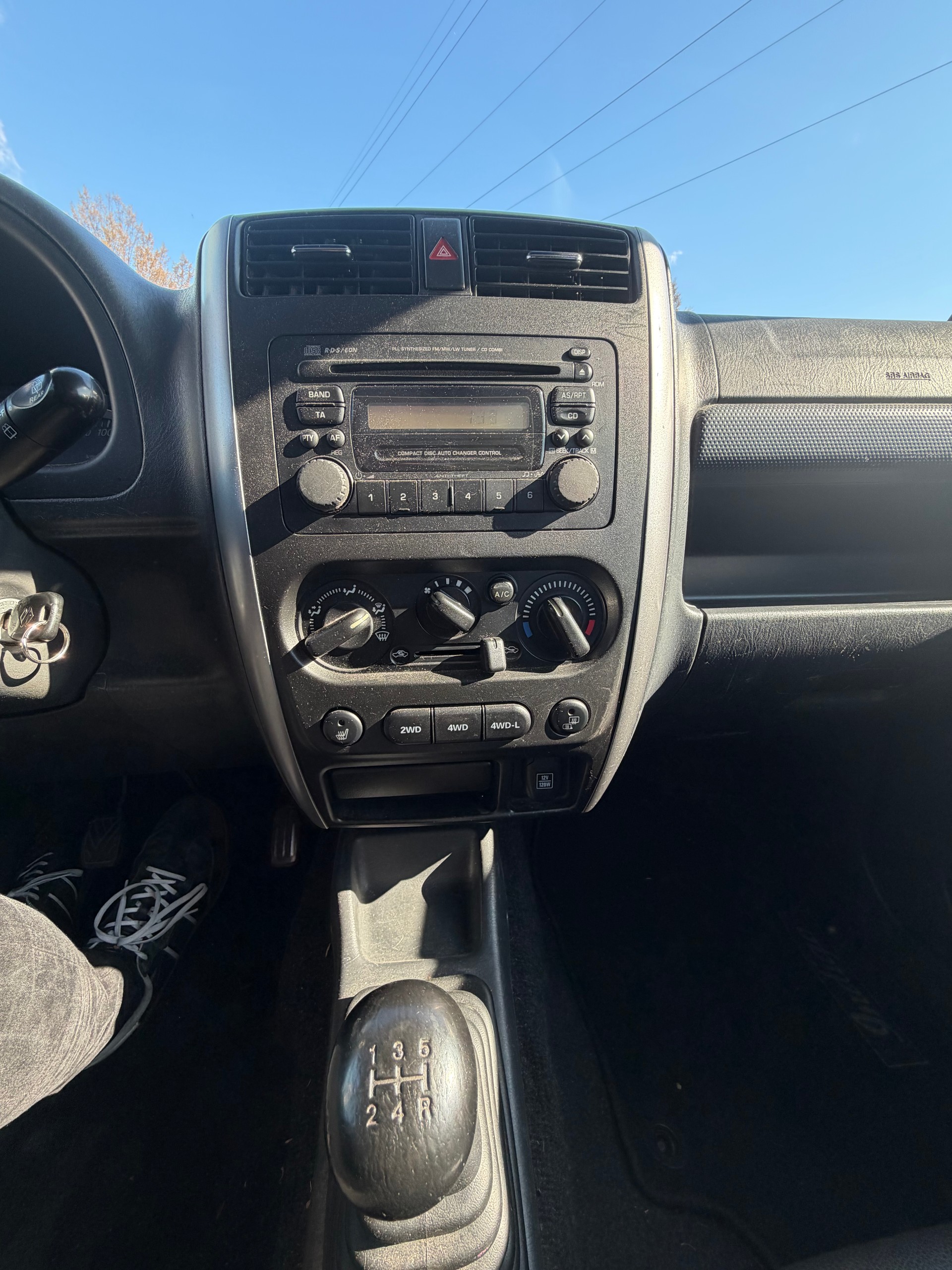 SUZUKI Jimny 1.3 16V GL Top Indigo-image-3
