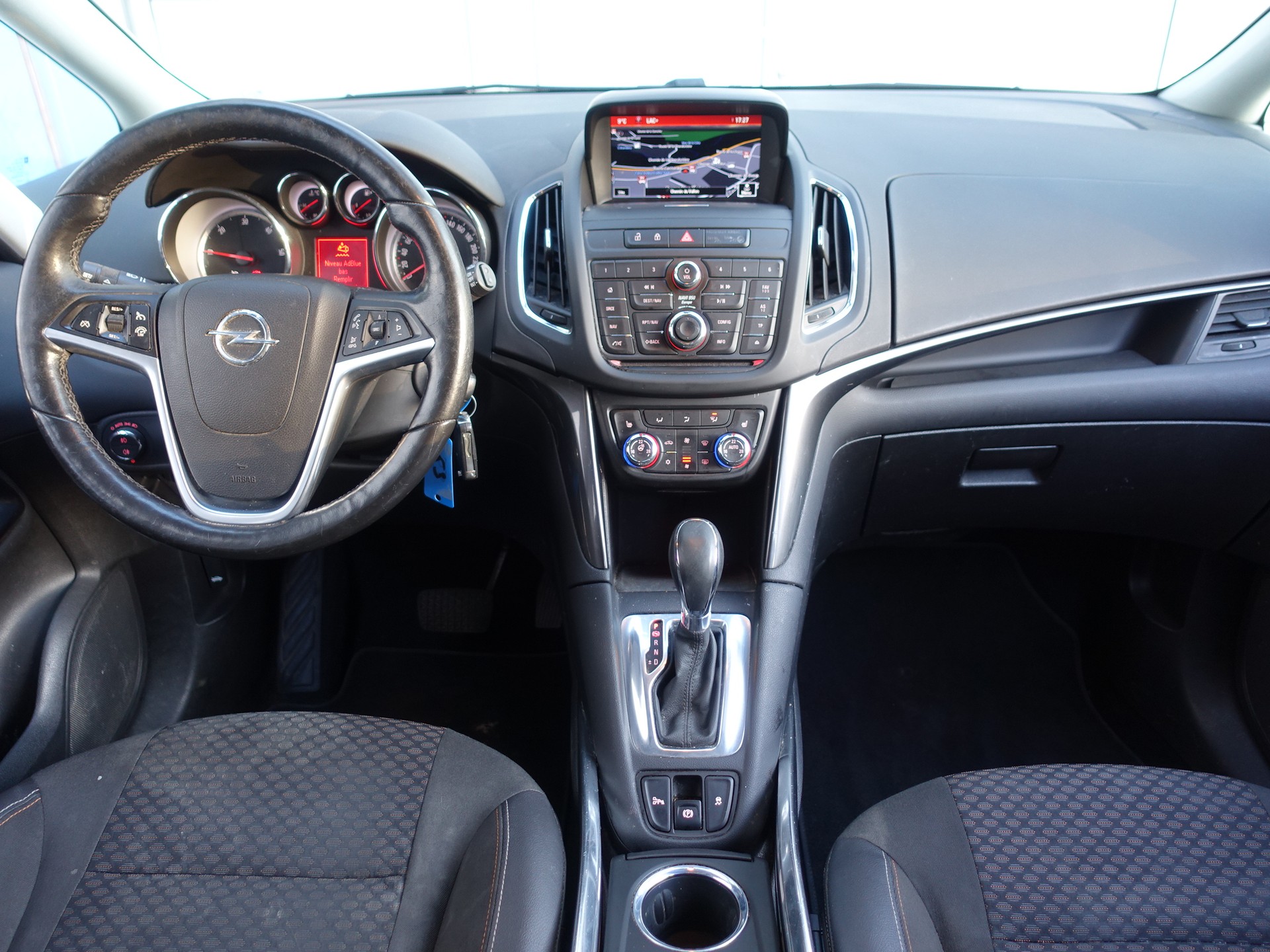 OPEL Zafira Tourer 2.0 CDTi Sport Automatic-image-10