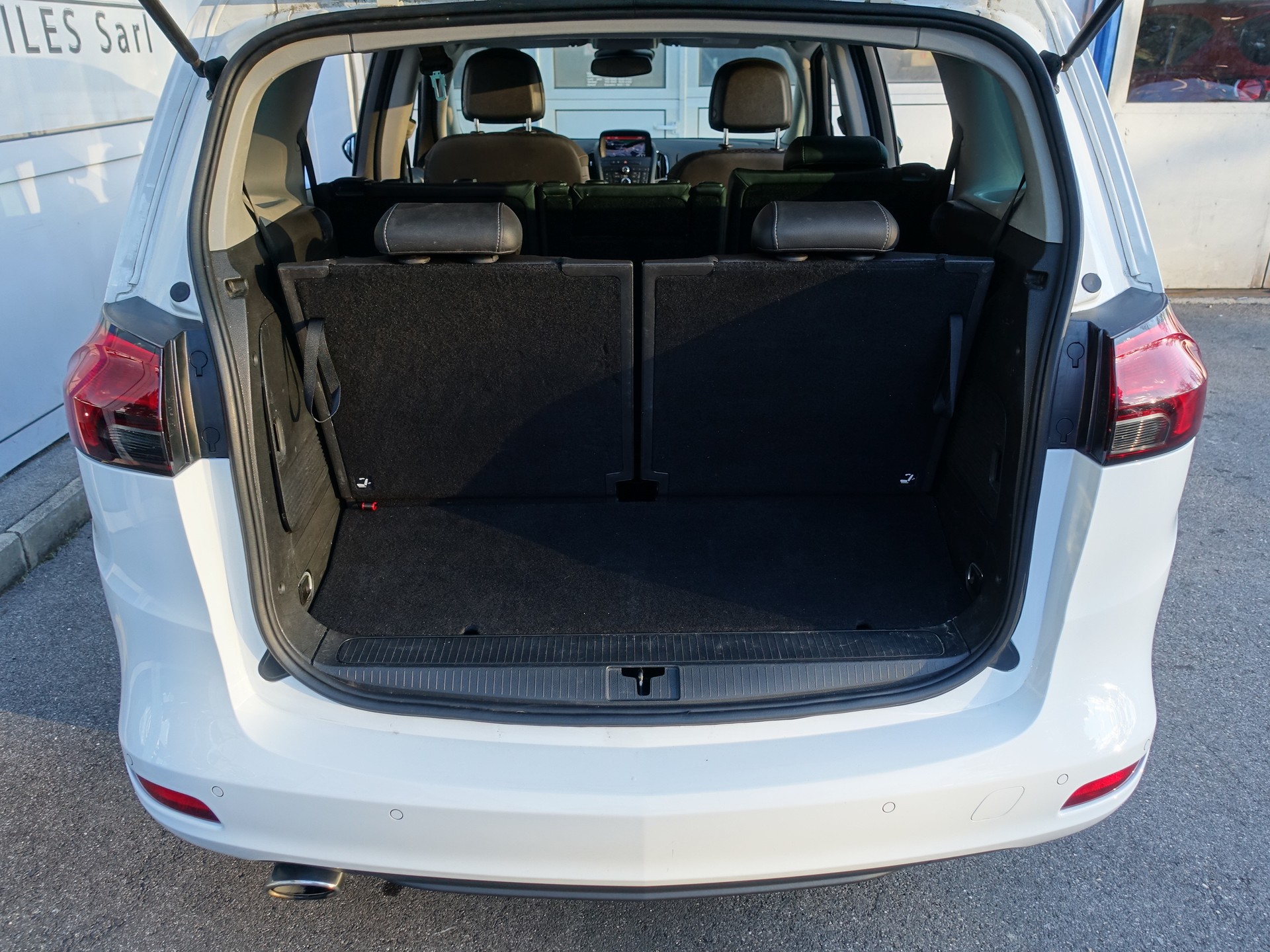 OPEL Zafira Tourer 2.0 CDTi Sport Automatic-image-17