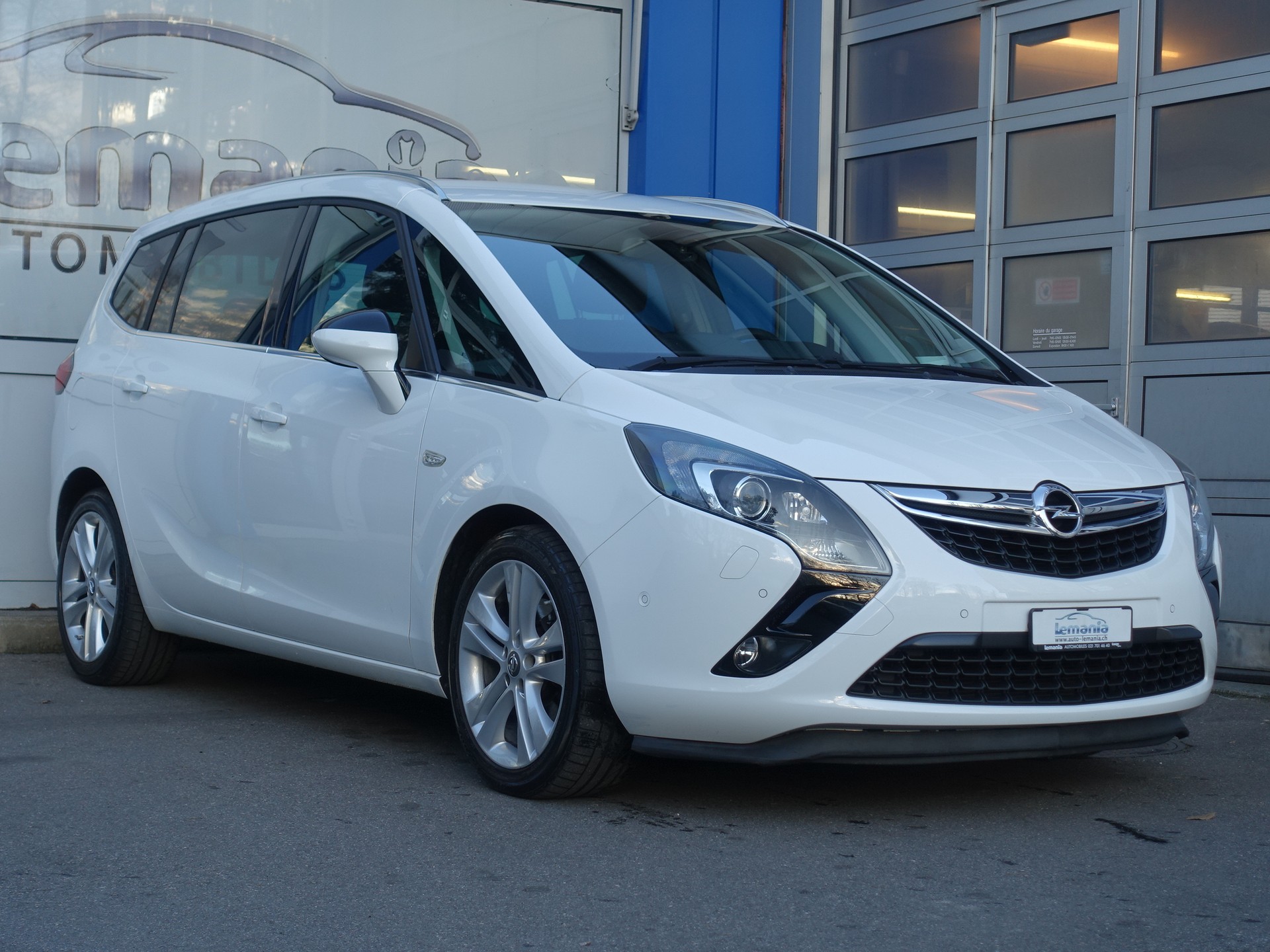 OPEL Zafira Tourer 2.0 CDTi Sport Automatic-image-0