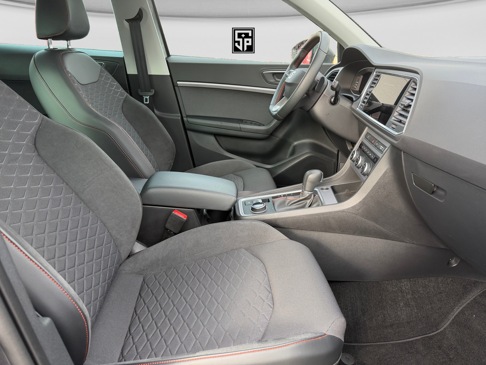 SEAT Ateca 1.5 TSI EVO DSG FR-image-15