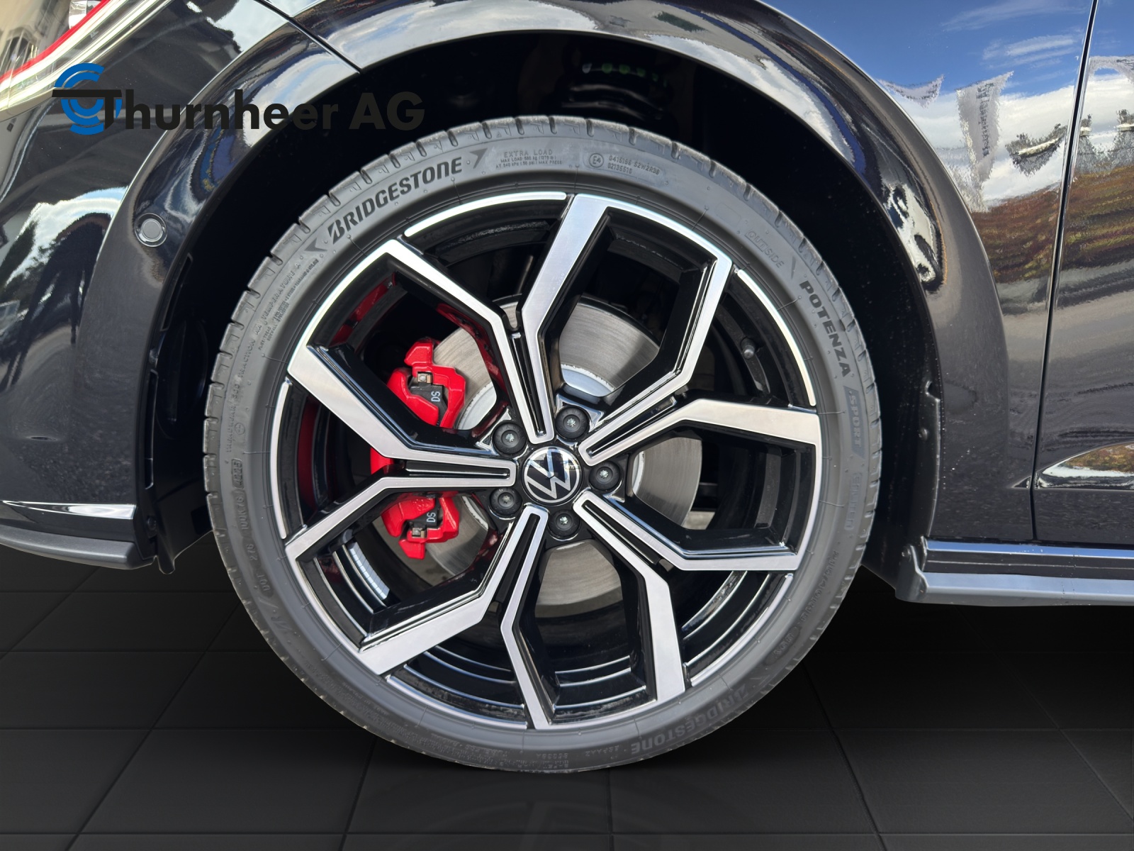 VW Polo 2.0 TSI GTI DSG-image-13