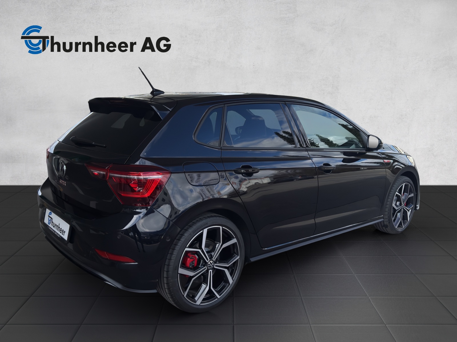 VW Polo 2.0 TSI GTI DSG-image-5