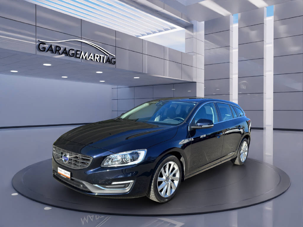 VOLVO V60 2.0 T4 Summum-image-0
