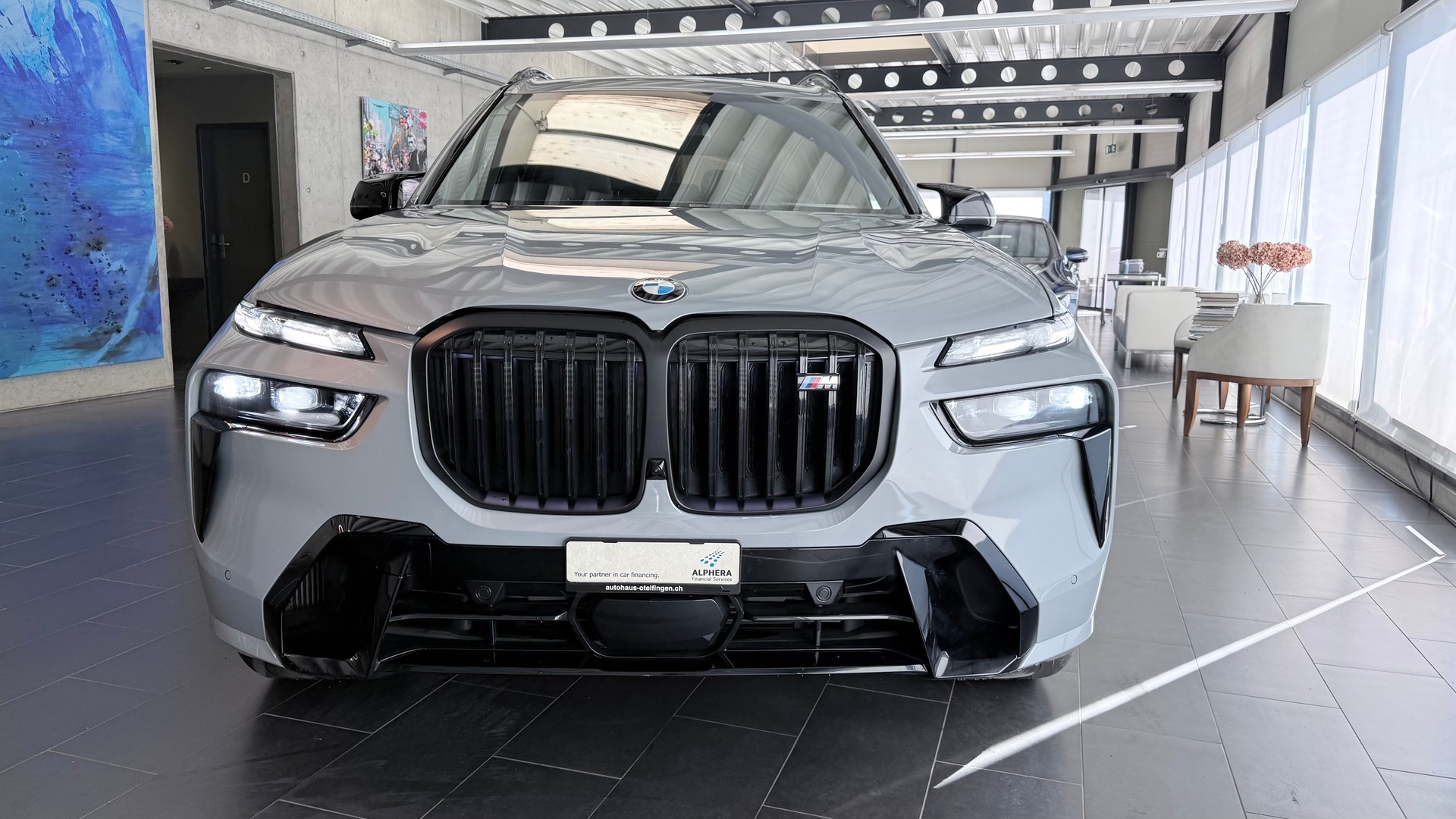 BMW X7 M60i-image-5