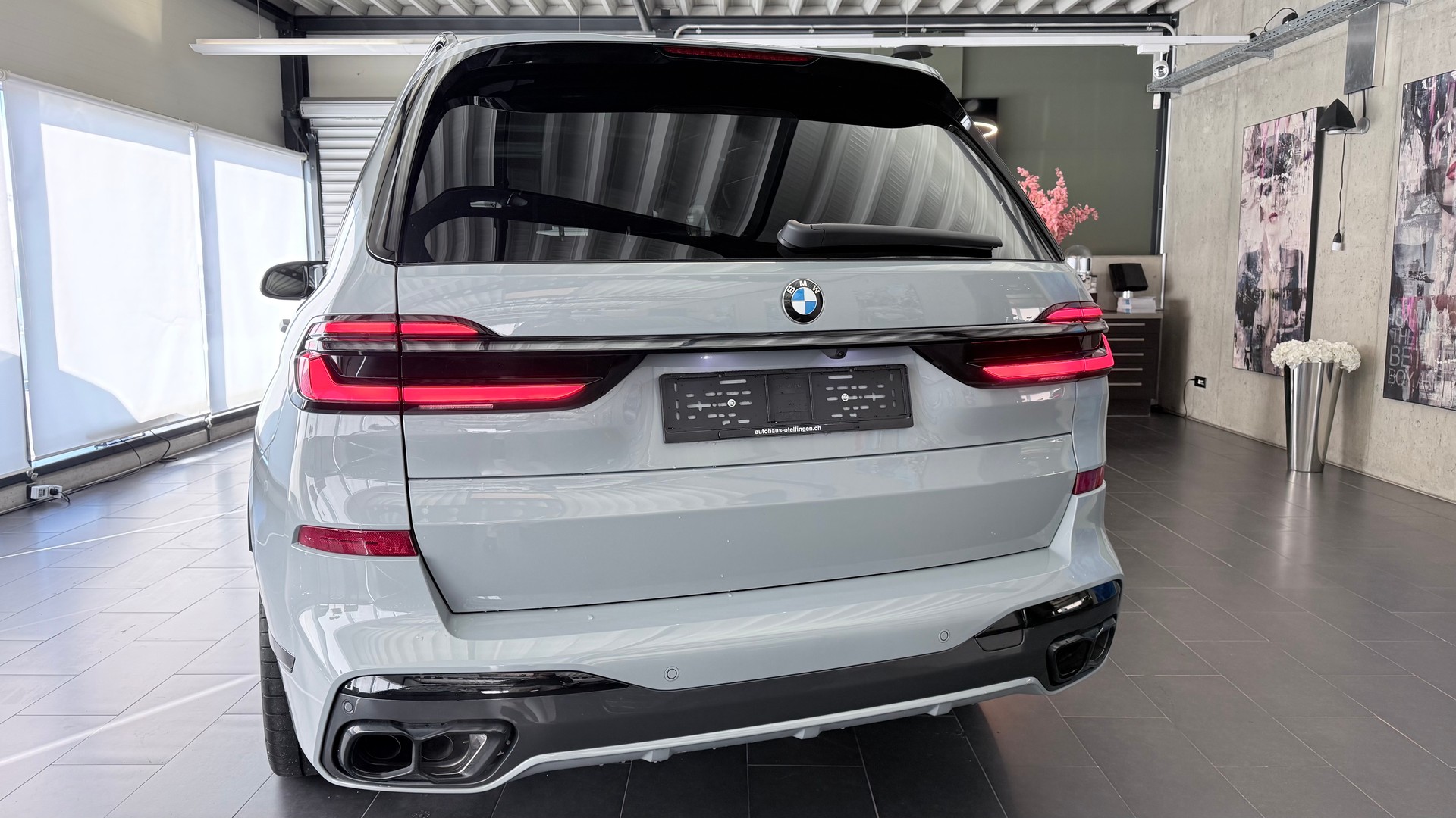 BMW X7 M60i-image-21