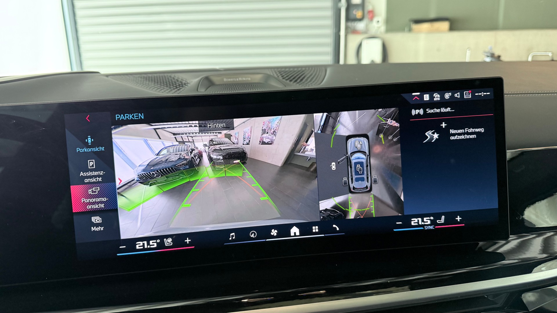 BMW X7 M60i-image-16