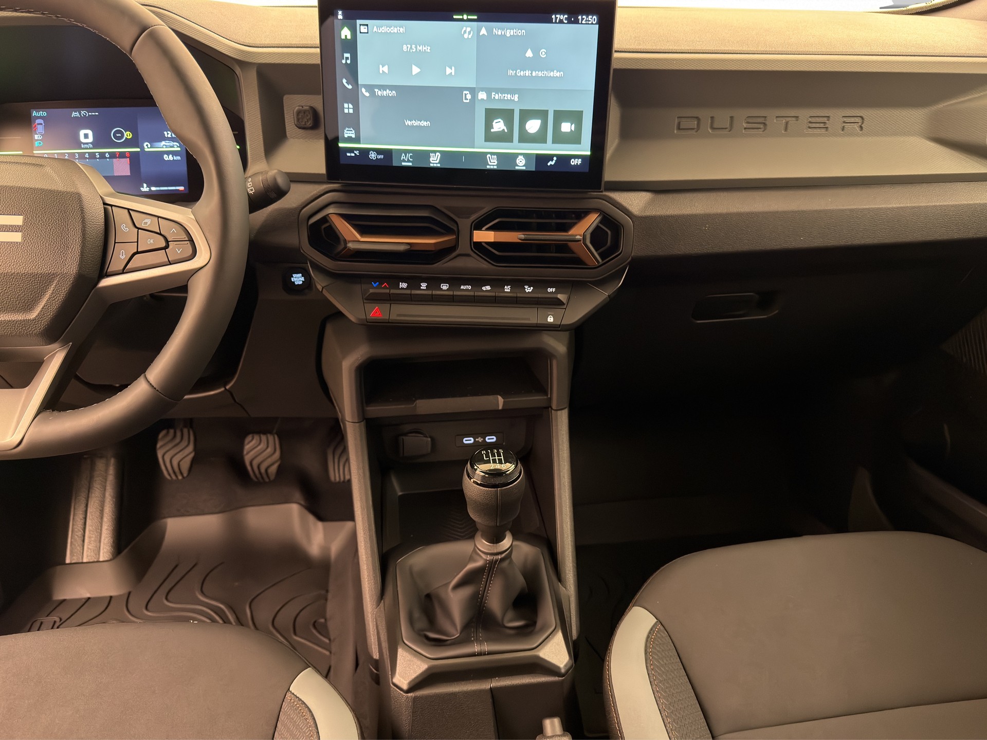 DACIA Duster 1.2 TCe Extreme 4WD-image-8