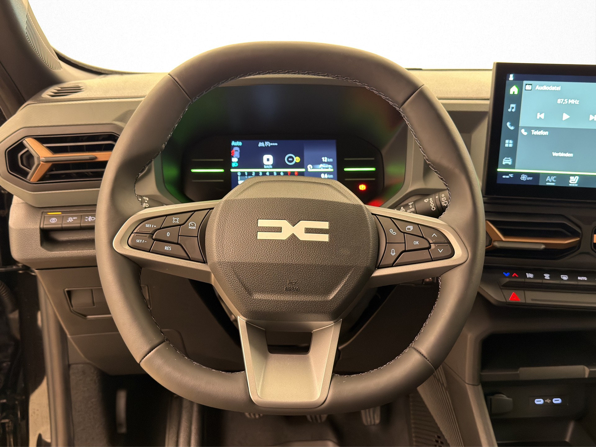 DACIA Duster 1.2 TCe Extreme 4WD-image-6