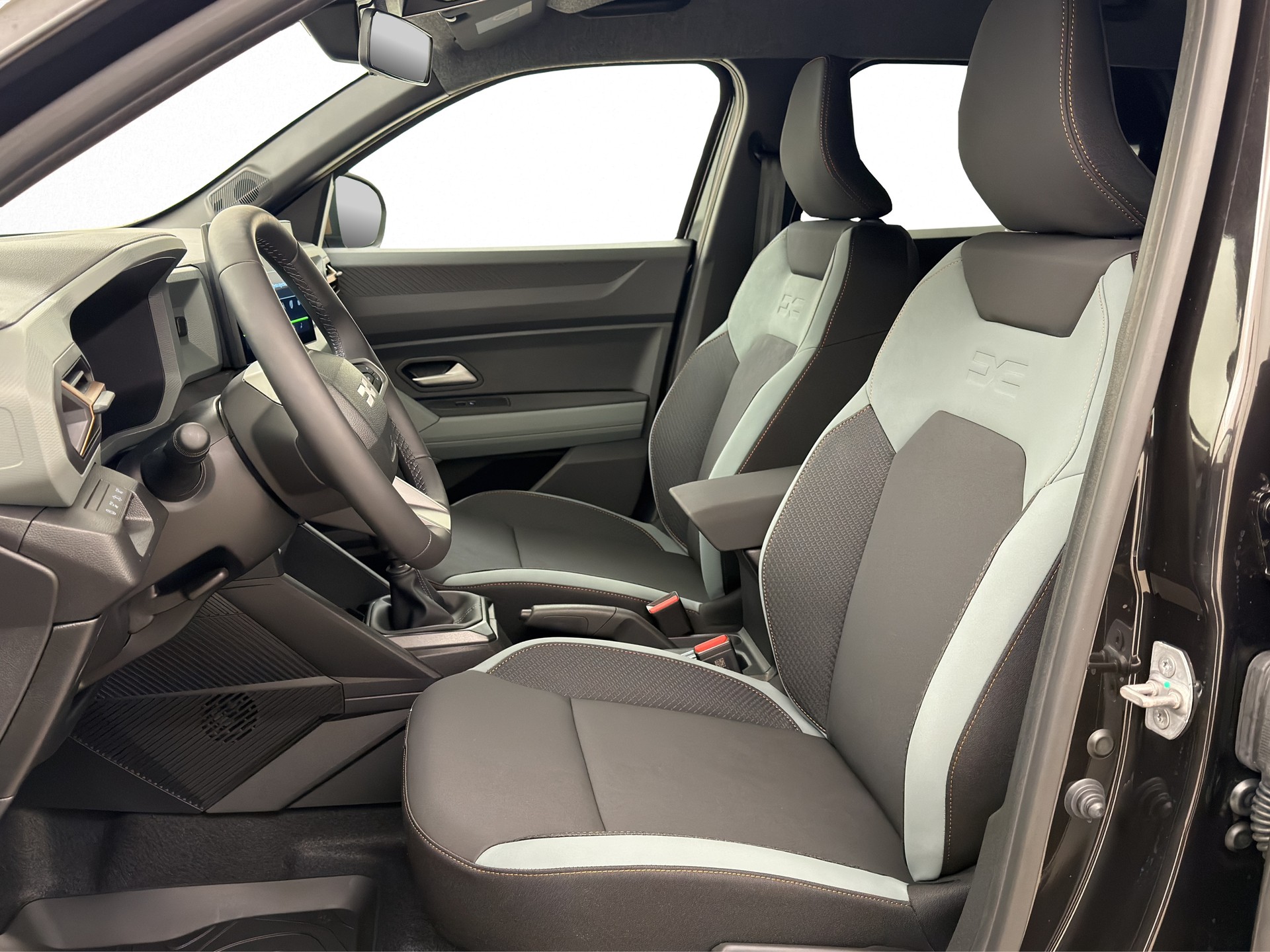 DACIA Duster 1.2 TCe Extreme 4WD-image-5