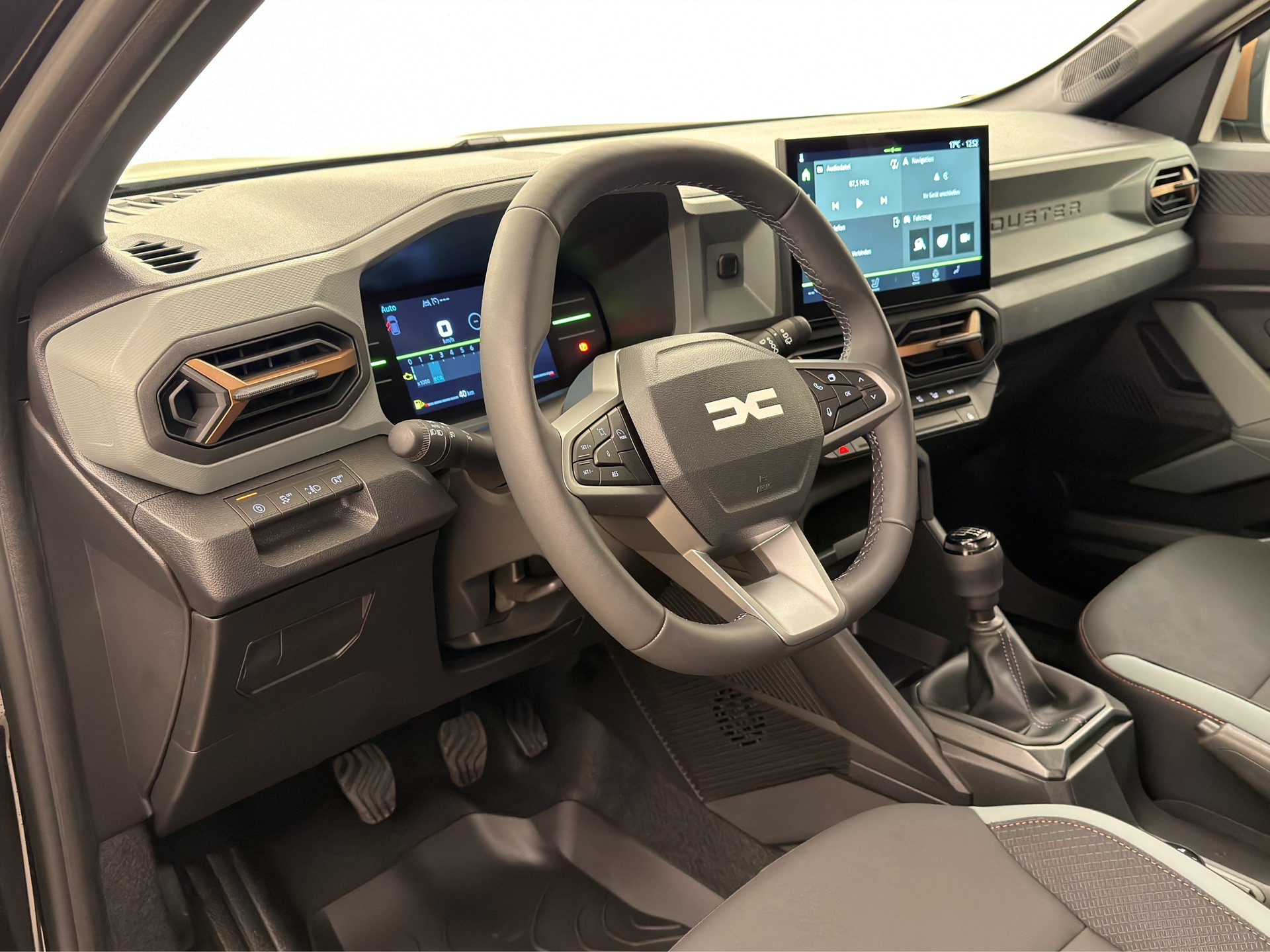 DACIA Duster 1.2 TCe Extreme 4WD-image-11