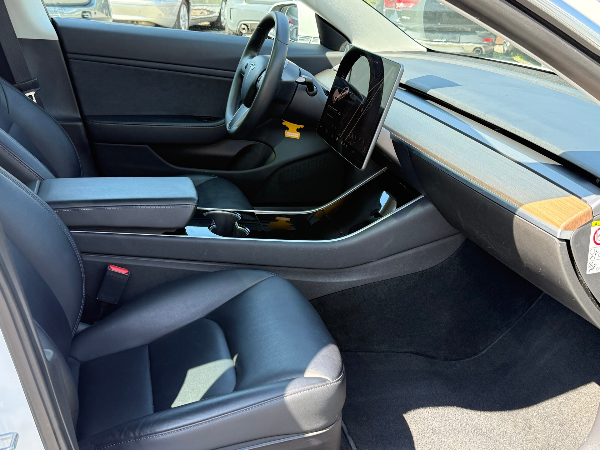 TESLA Model 3 Long Range Dual Motor AWD-image-13