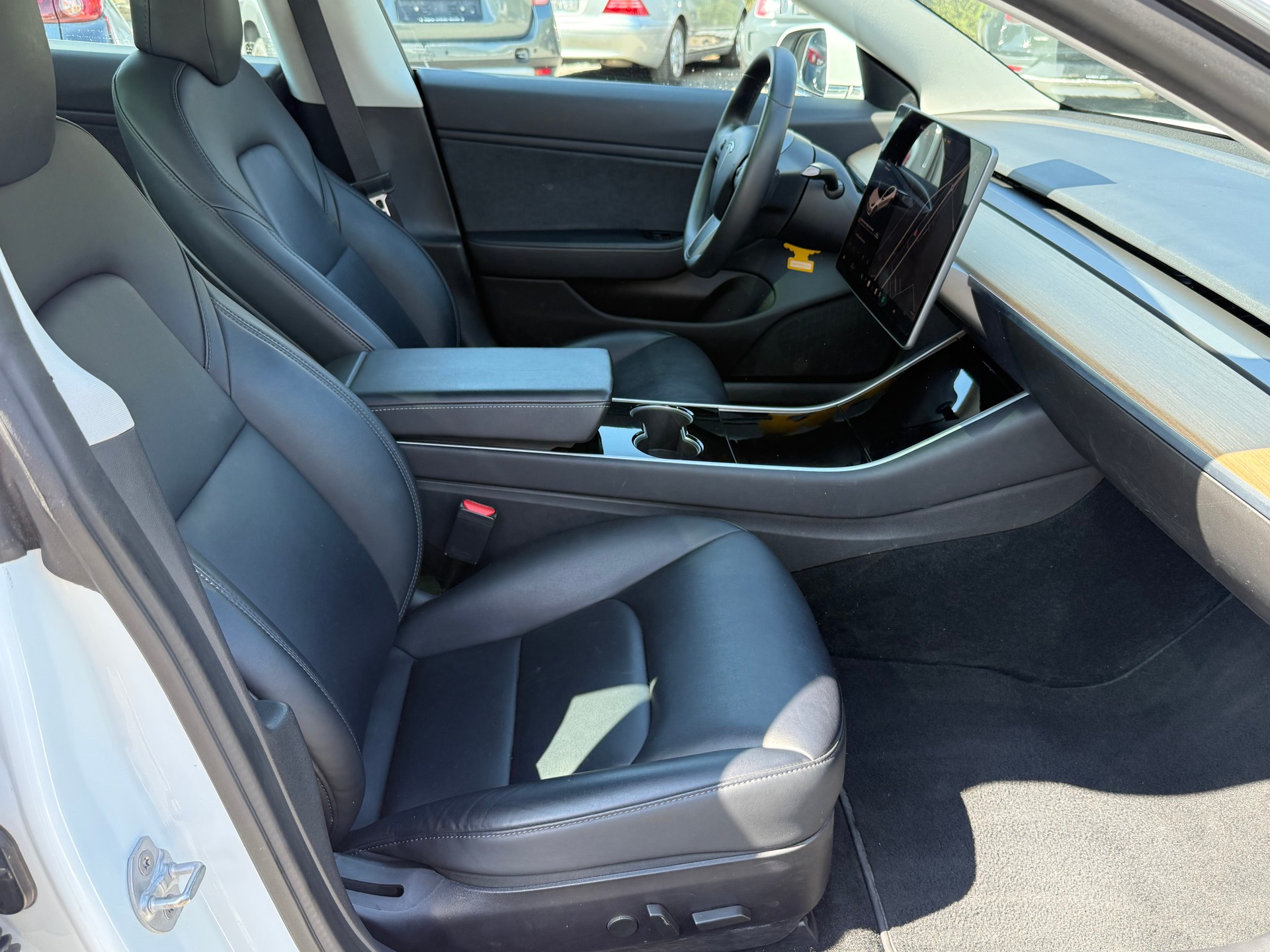 TESLA Model 3 Long Range Dual Motor AWD-image-12
