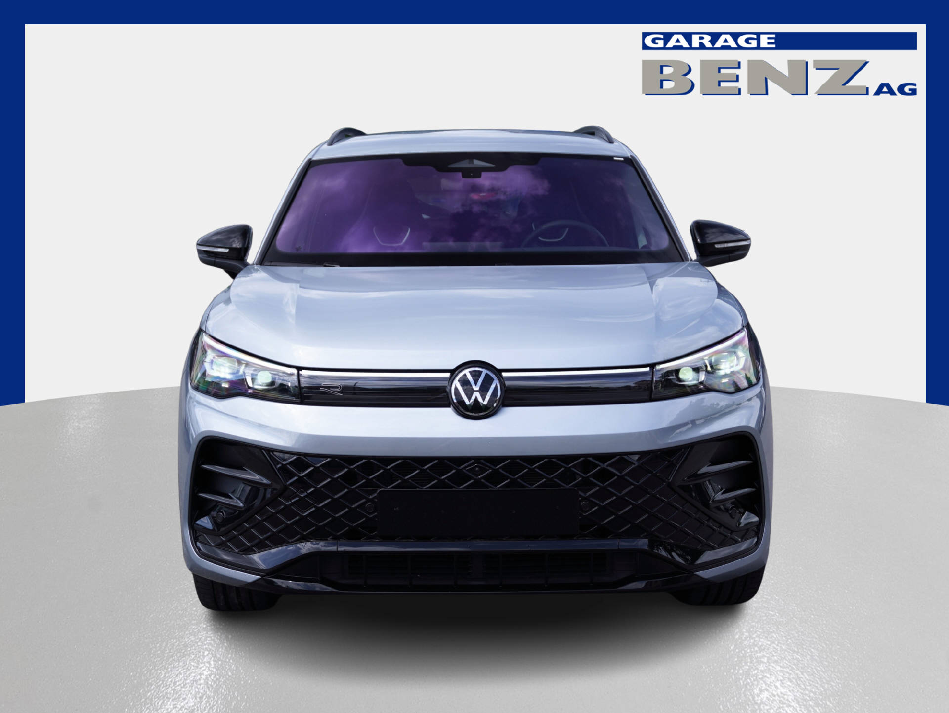 VW Tiguan 2.0 TSI R-Line DSG 4Motion-image-1