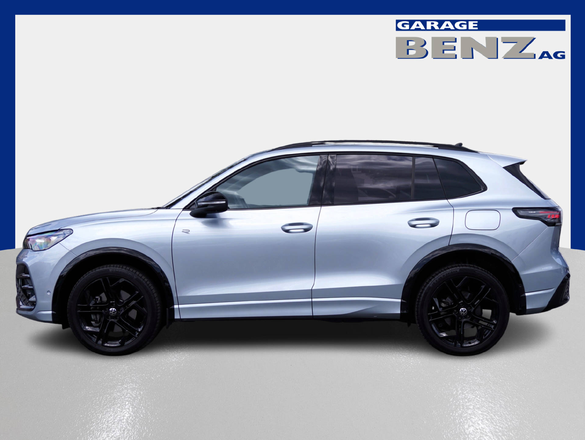 VW Tiguan 2.0 TSI R-Line DSG 4Motion-image-3