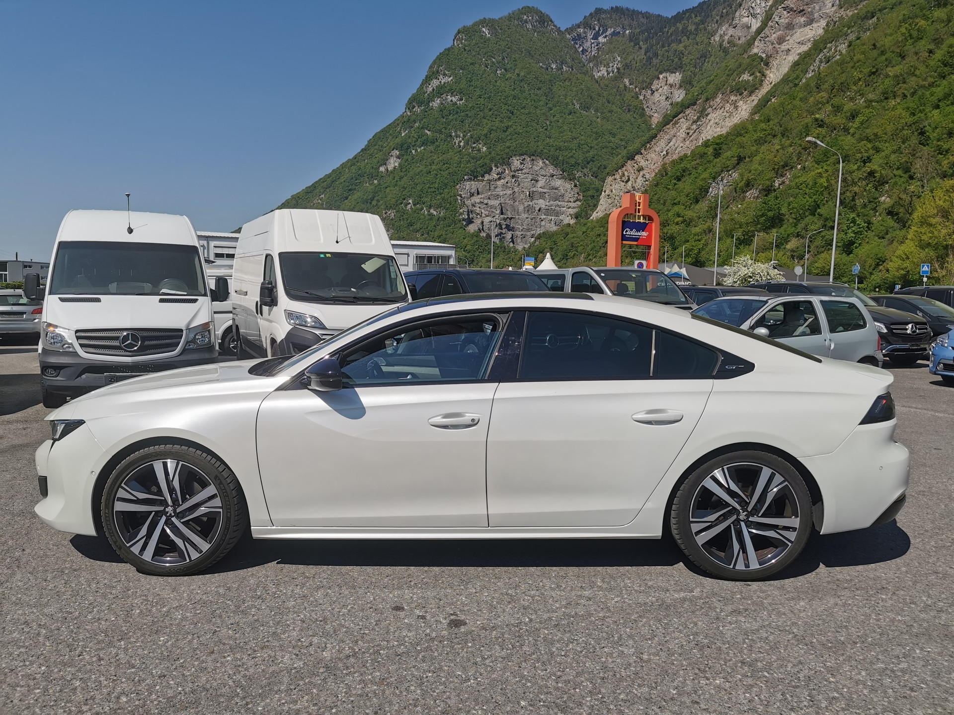 PEUGEOT 508 1.6 PureTech GT EAT8-image-0