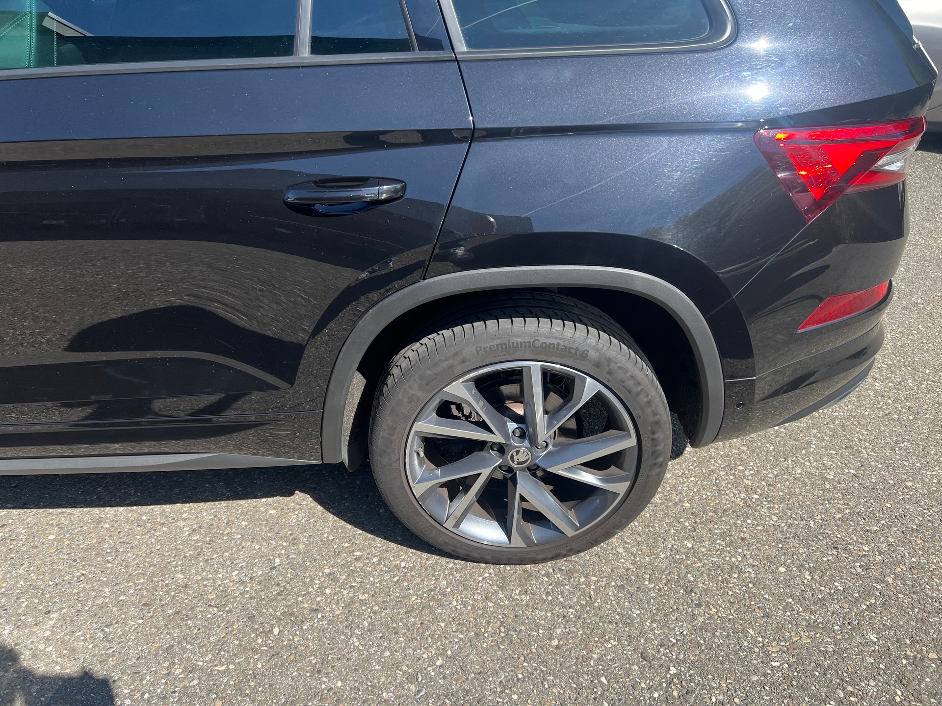 SKODA Kodiaq 2.0 TDI CR SportLine 4x4 DSG-image-7