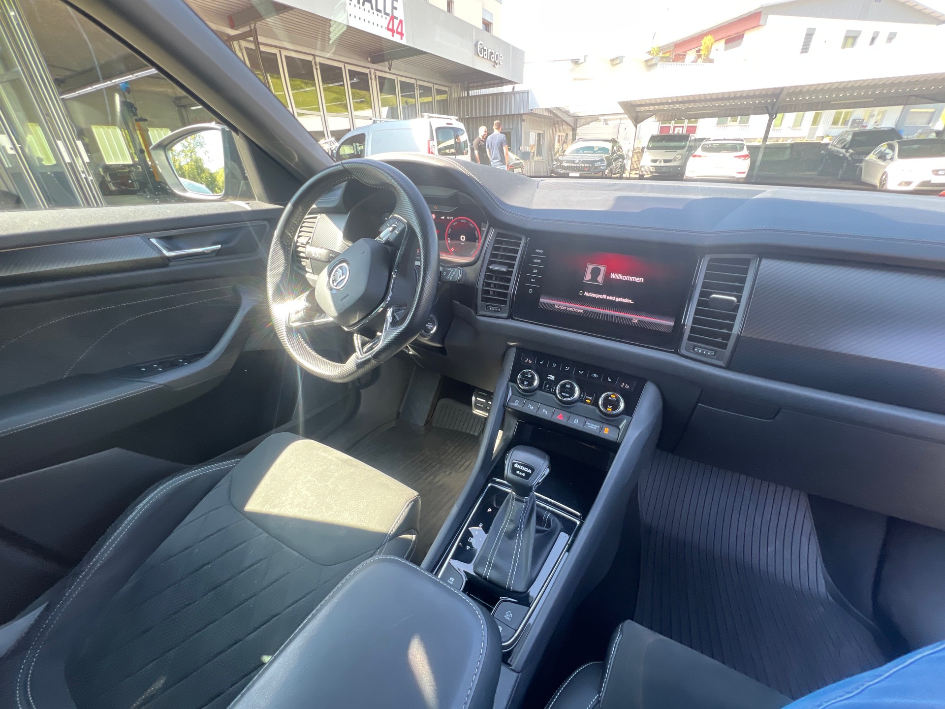 SKODA Kodiaq 2.0 TDI CR SportLine 4x4 DSG-image-3