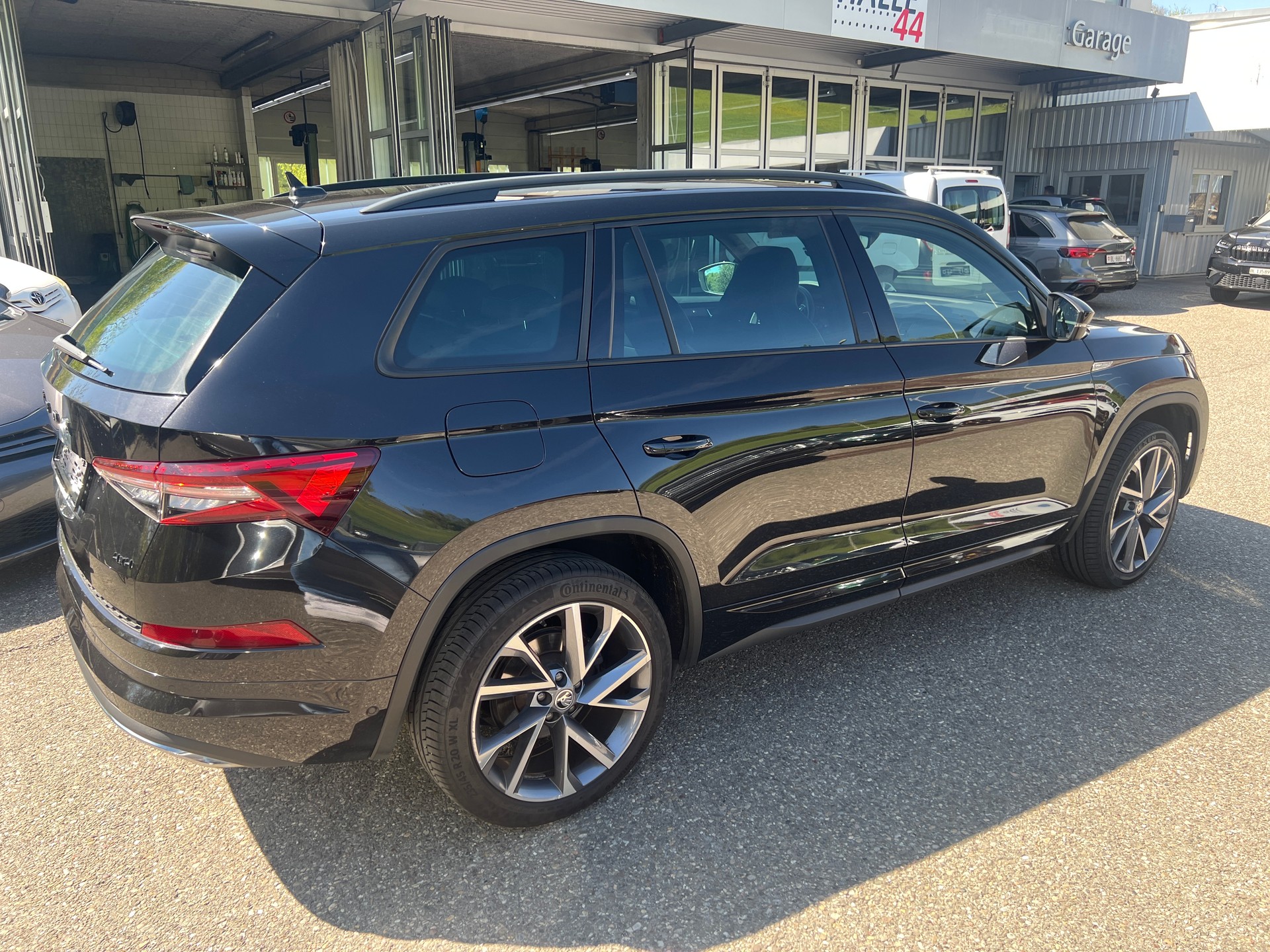 SKODA Kodiaq 2.0 TDI CR SportLine 4x4 DSG-image-5