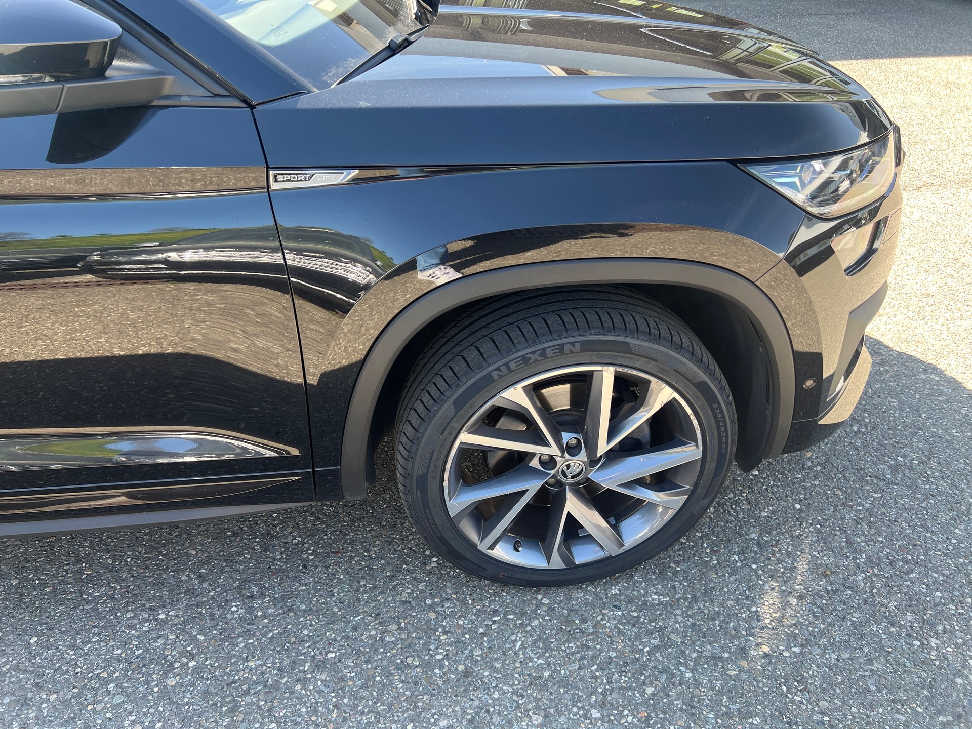 SKODA Kodiaq 2.0 TDI CR SportLine 4x4 DSG-image-9