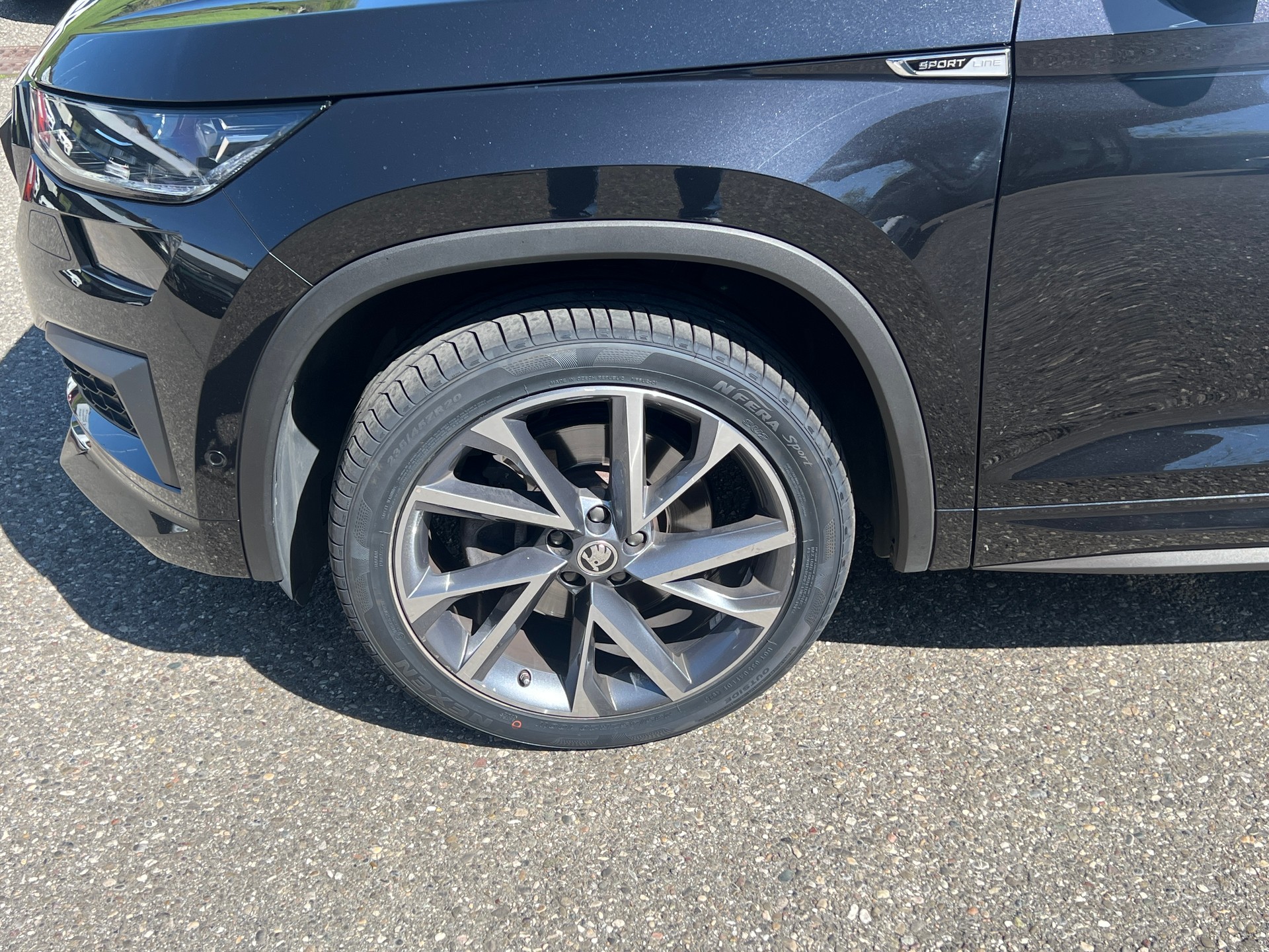 SKODA Kodiaq 2.0 TDI CR SportLine 4x4 DSG-image-6