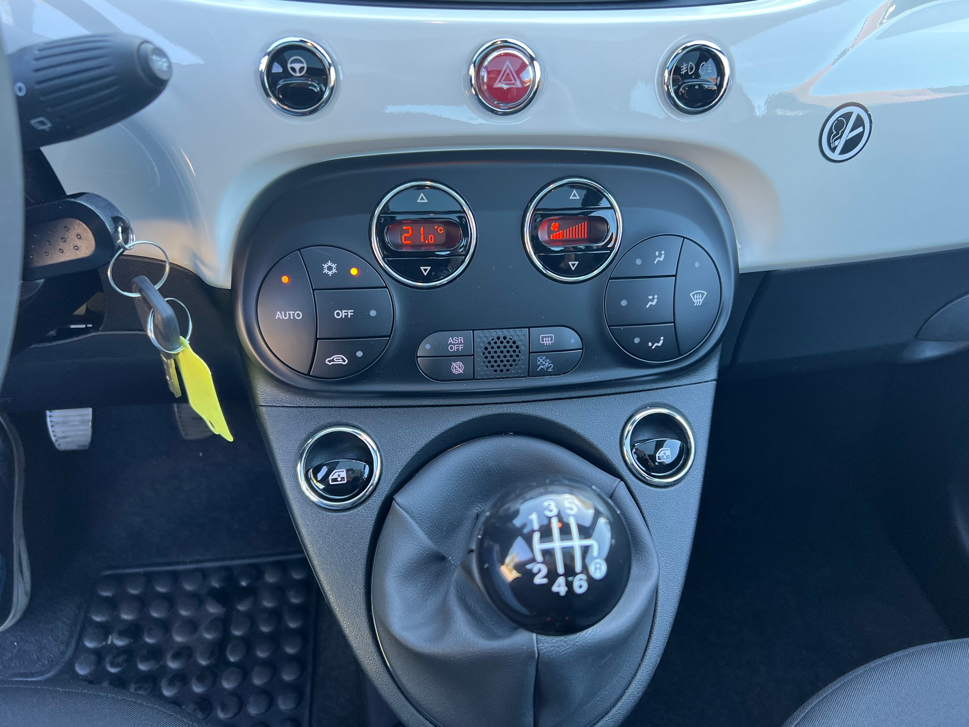 FIAT 500 1.0 N3 MildHybrid Lounge-image-18