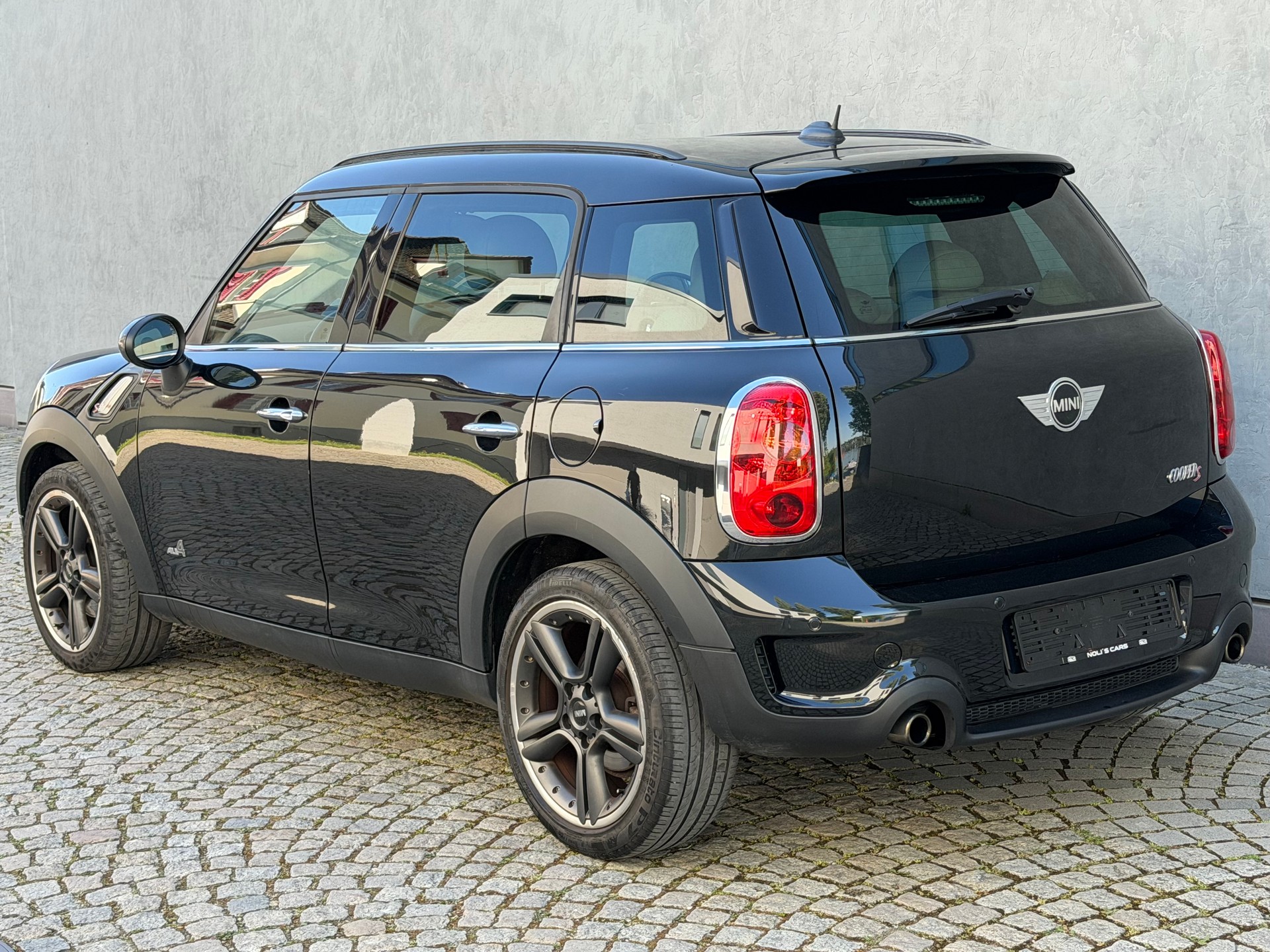 MINI Countryman Cooper S ALL4 Steptronic-image-5