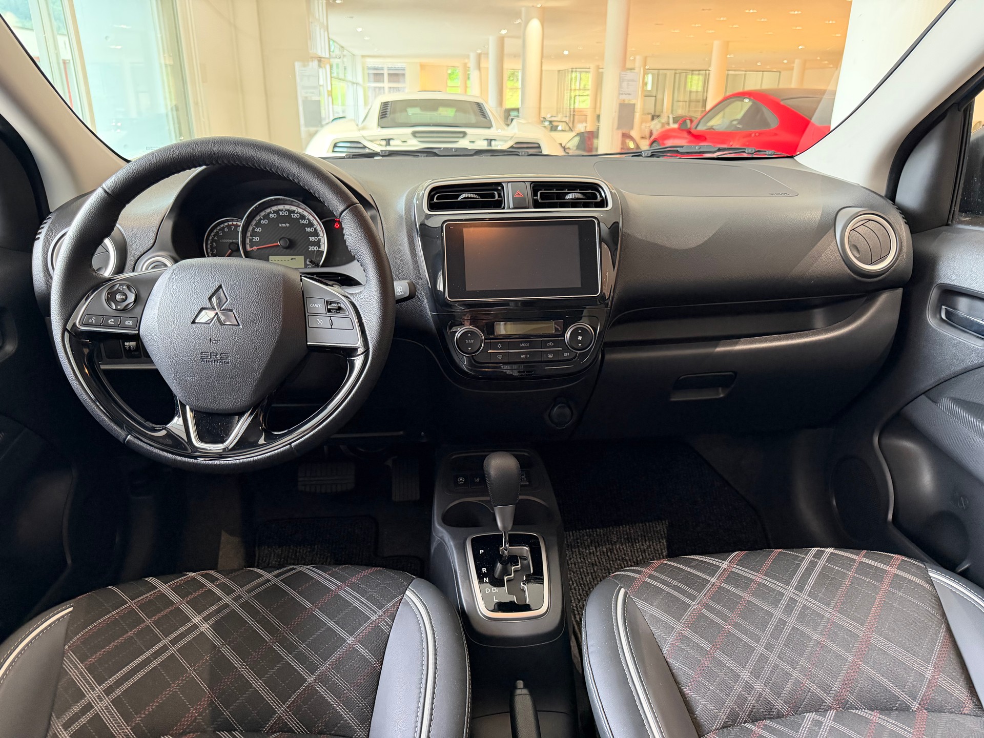 MITSUBISHI Space Star 1.2 CVT Intense+-image-7