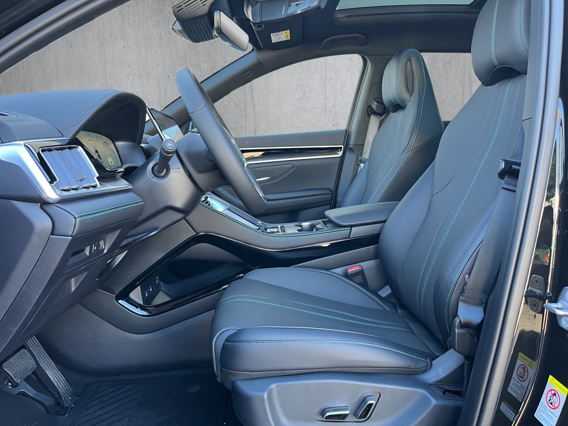 BYD Seal U DM-i Design AWD-image-7