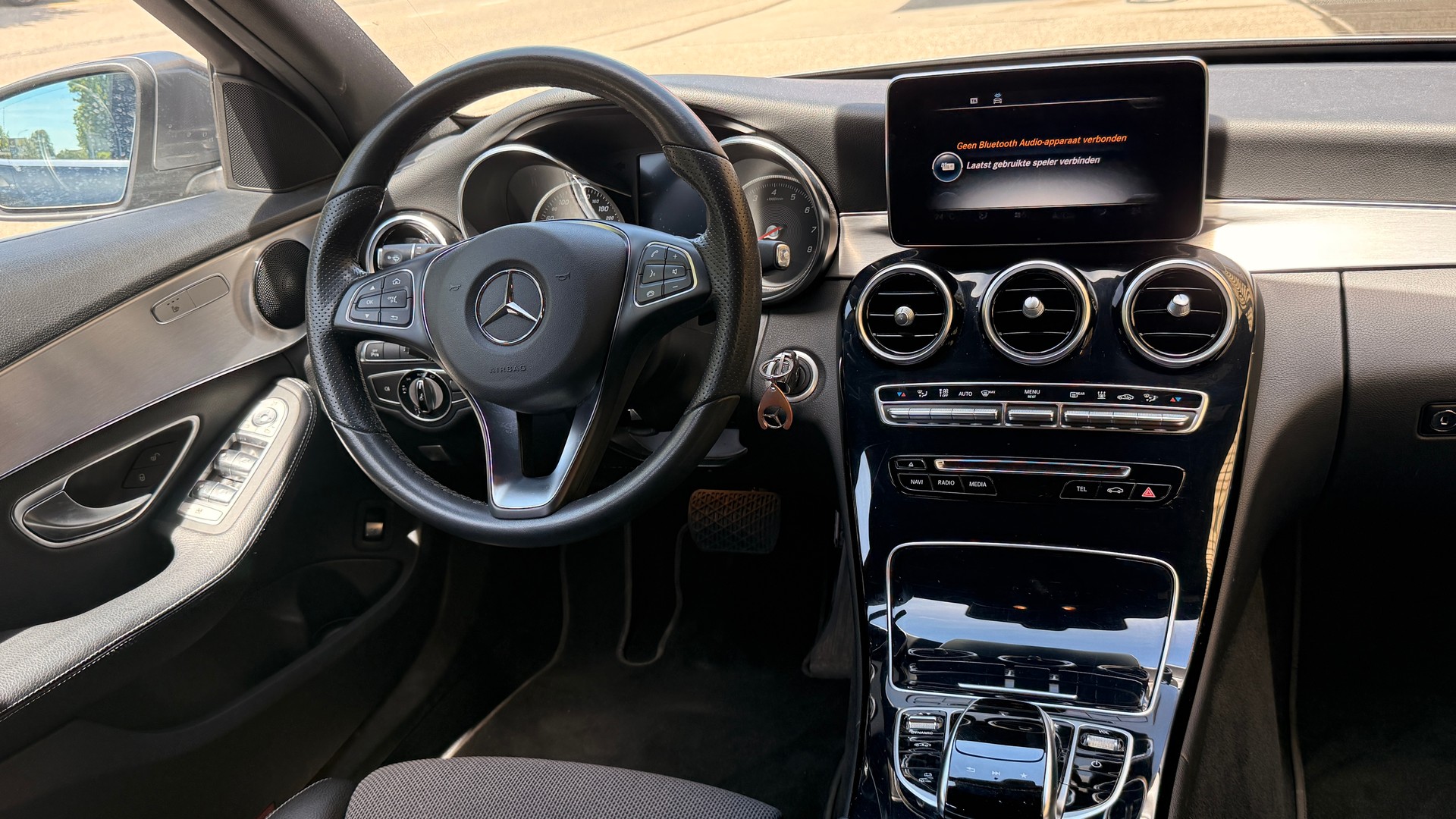 MERCEDES-BENZ C 350 e Exclusive 7G-Tronic-image-12