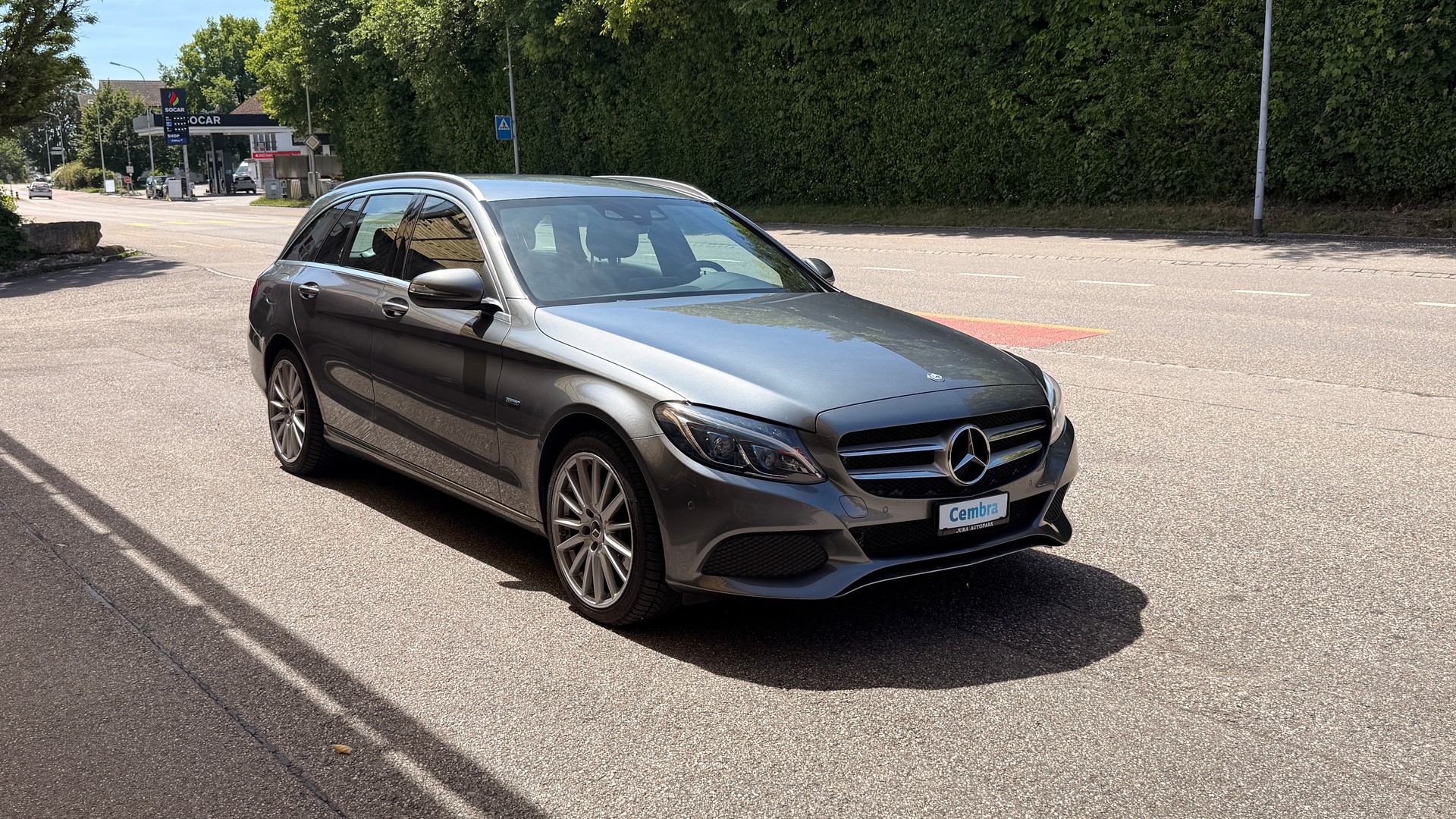 MERCEDES-BENZ C 350 e Exclusive 7G-Tronic-showroom-element-2