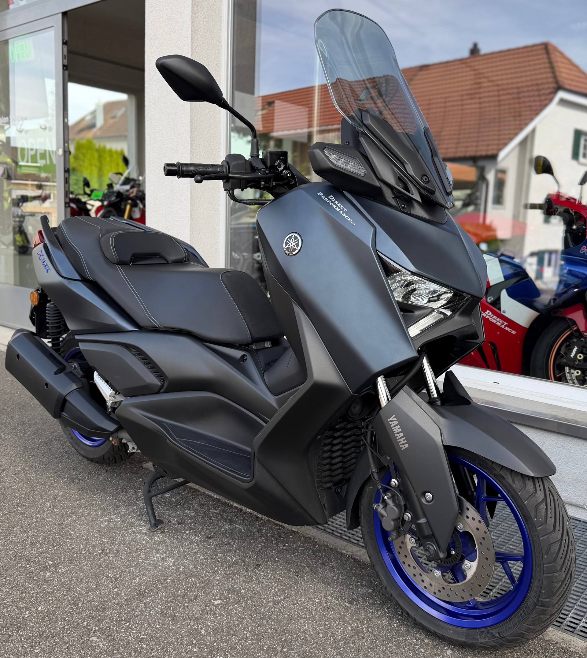 YAMAHA X-Max 300-image-9