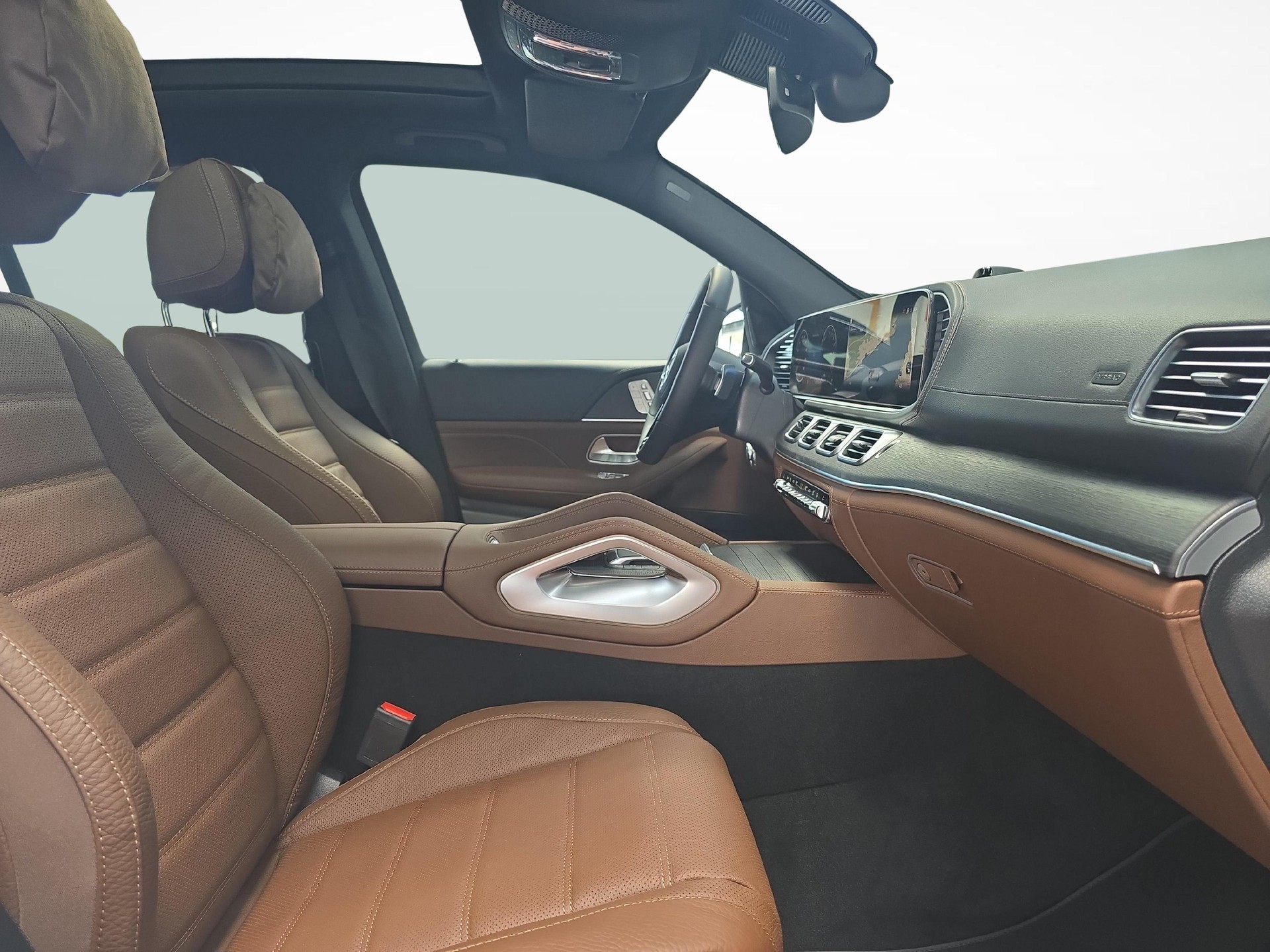 MERCEDES-BENZ GLE 350 de 4MATIC EQ Star AMG Line-image-7