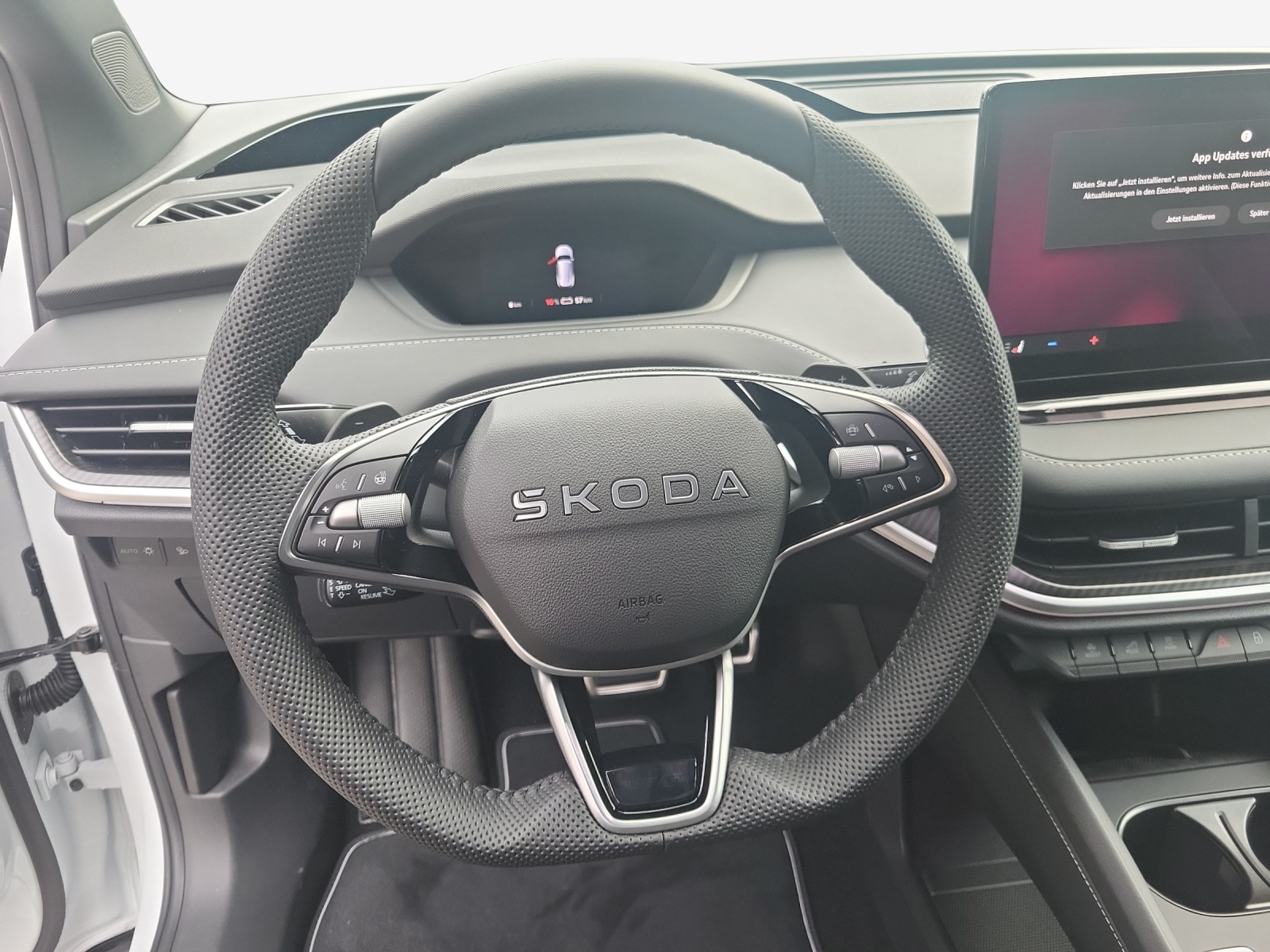 SKODA Enyaq 85x Sportline 4x4-image-7