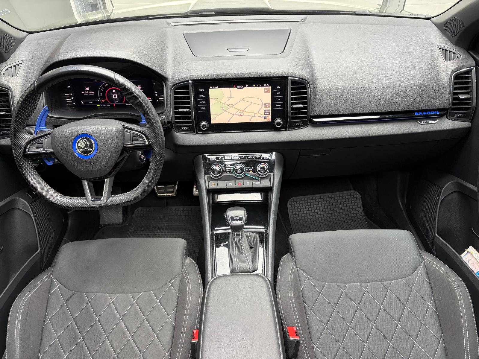 SKODA Karoq 2.0 TSI SportLine 4x4 DSG-image-13
