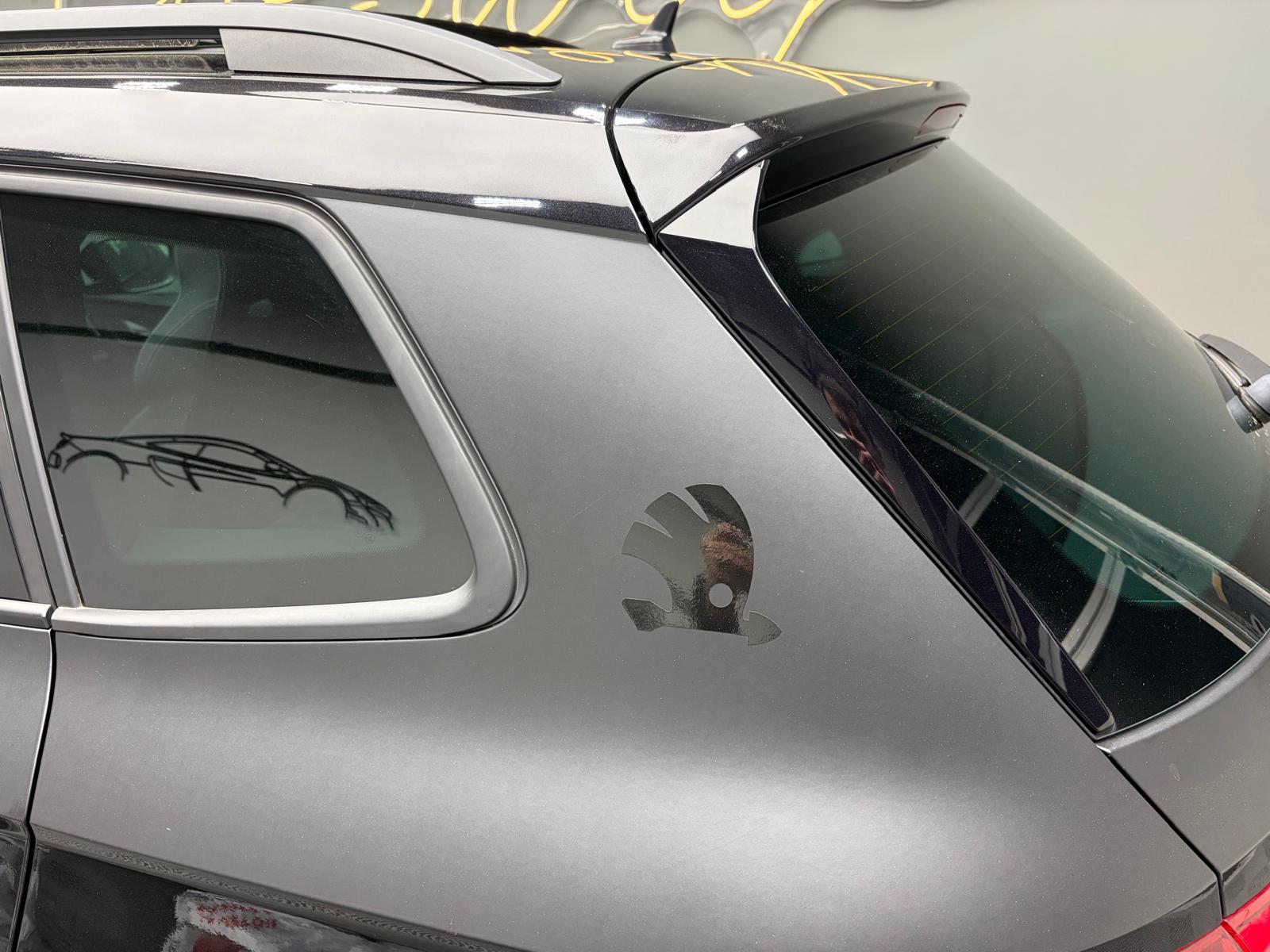 SKODA Karoq 2.0 TSI SportLine 4x4 DSG-image-8