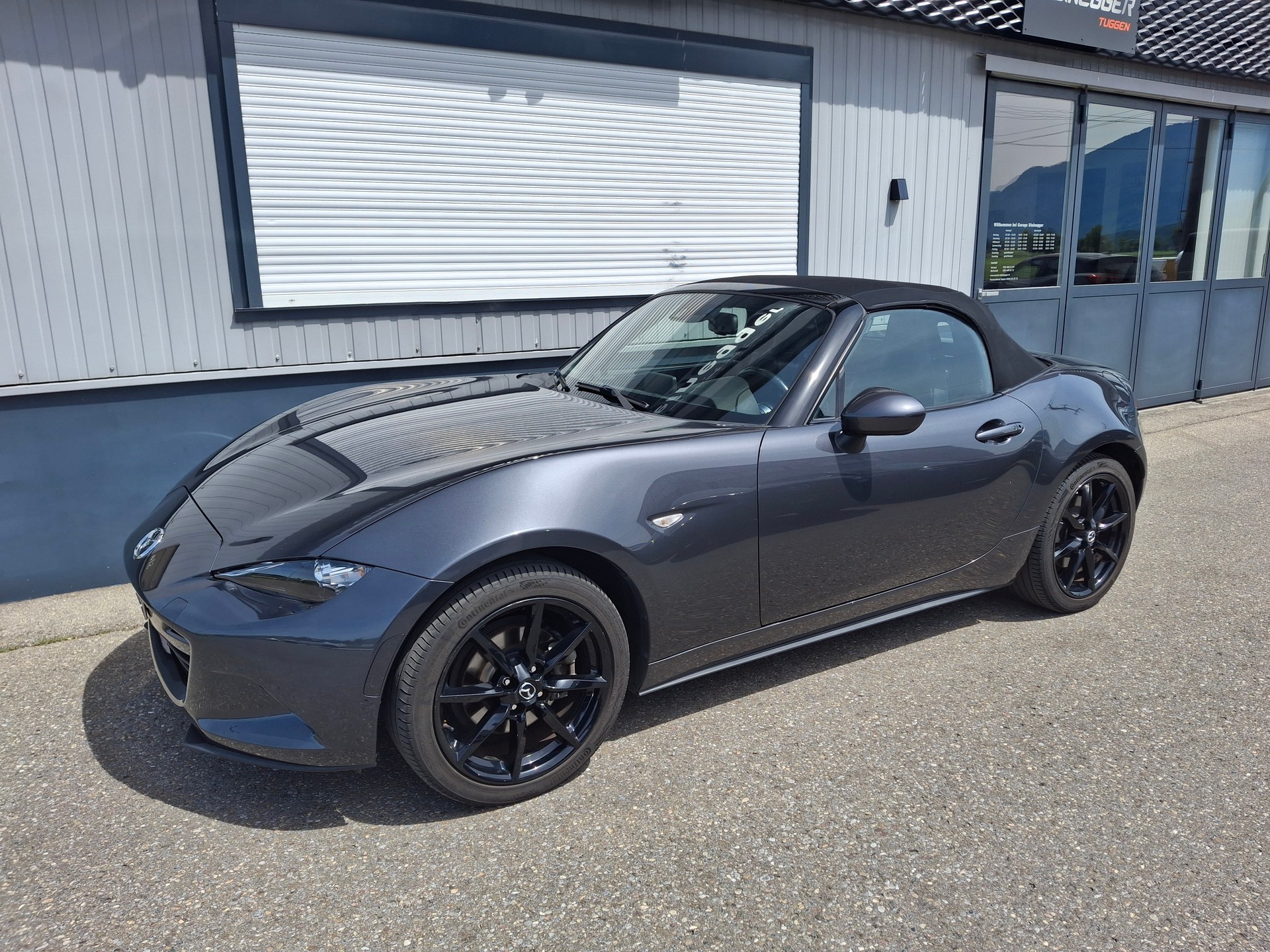 MAZDA MX-5 SKYACTIV-G 160 Revolution/Recaro Pack!-image-2
