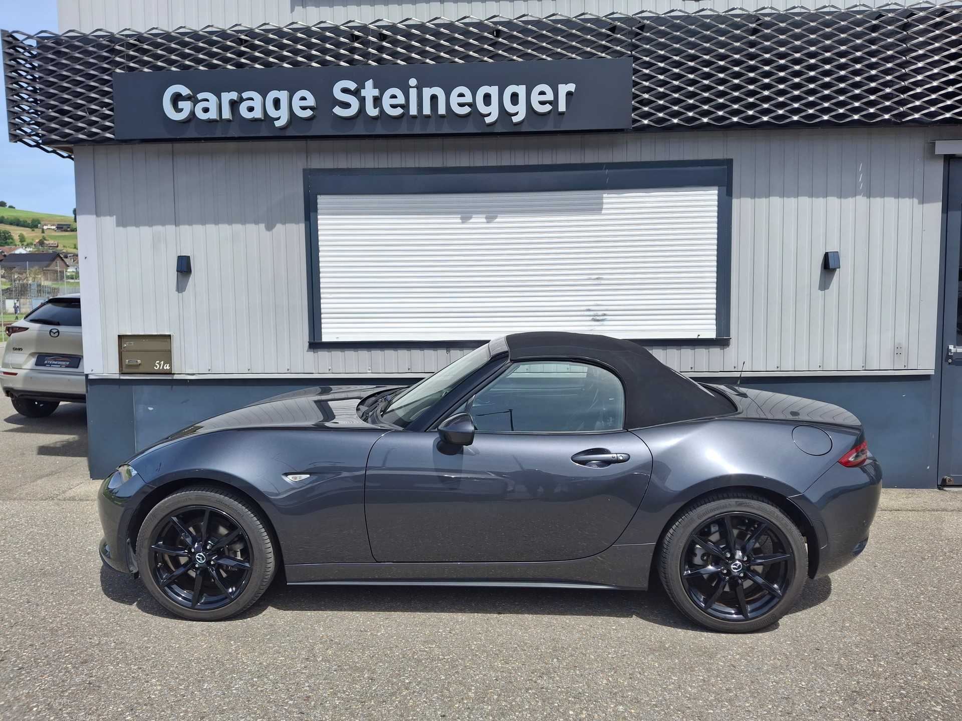 MAZDA MX-5 SKYACTIV-G 160 Revolution/Recaro Pack!-image-3