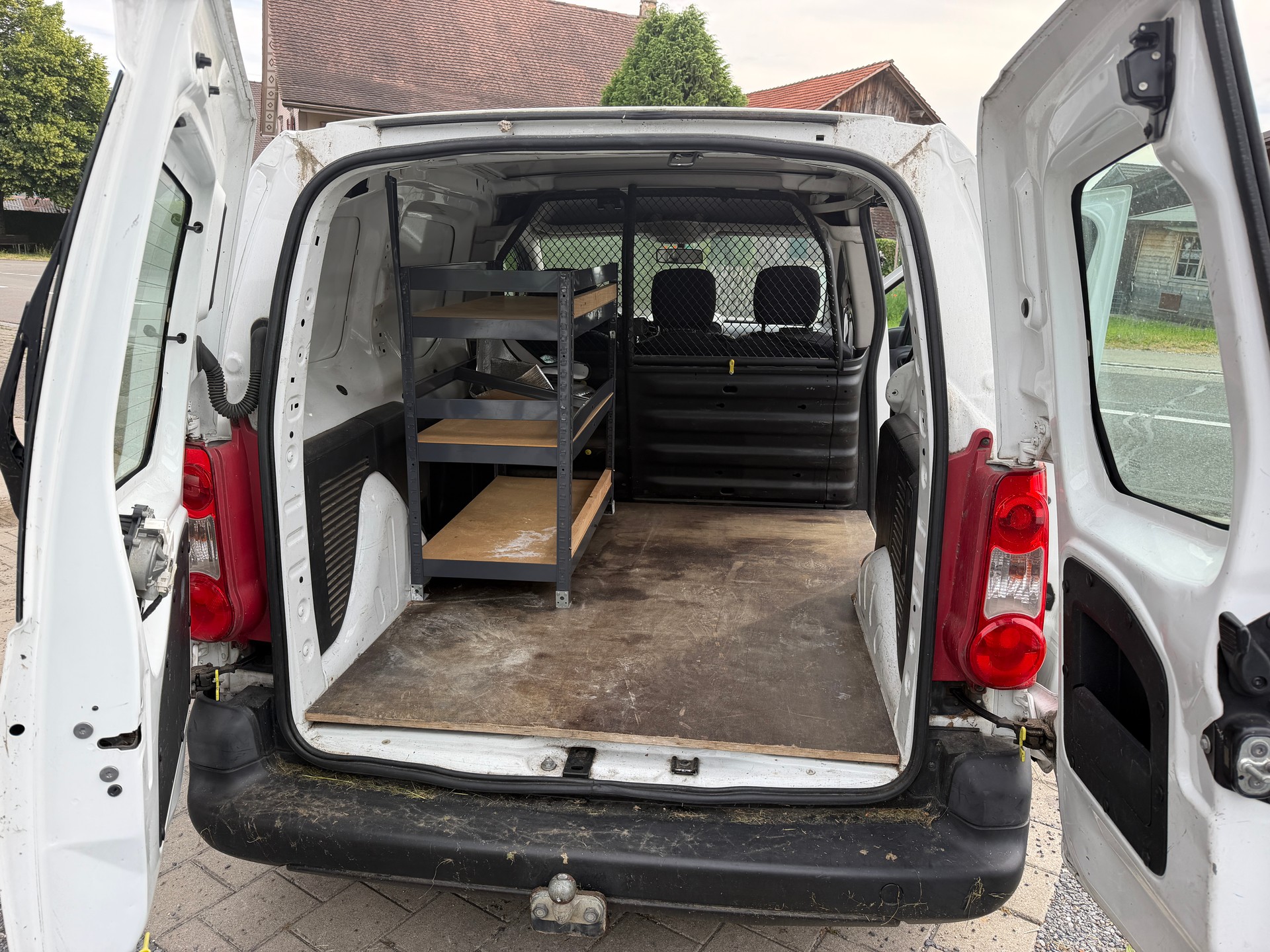 CITROEN Berlingo 1.6i 600 Komfort (Confort)-image-7
