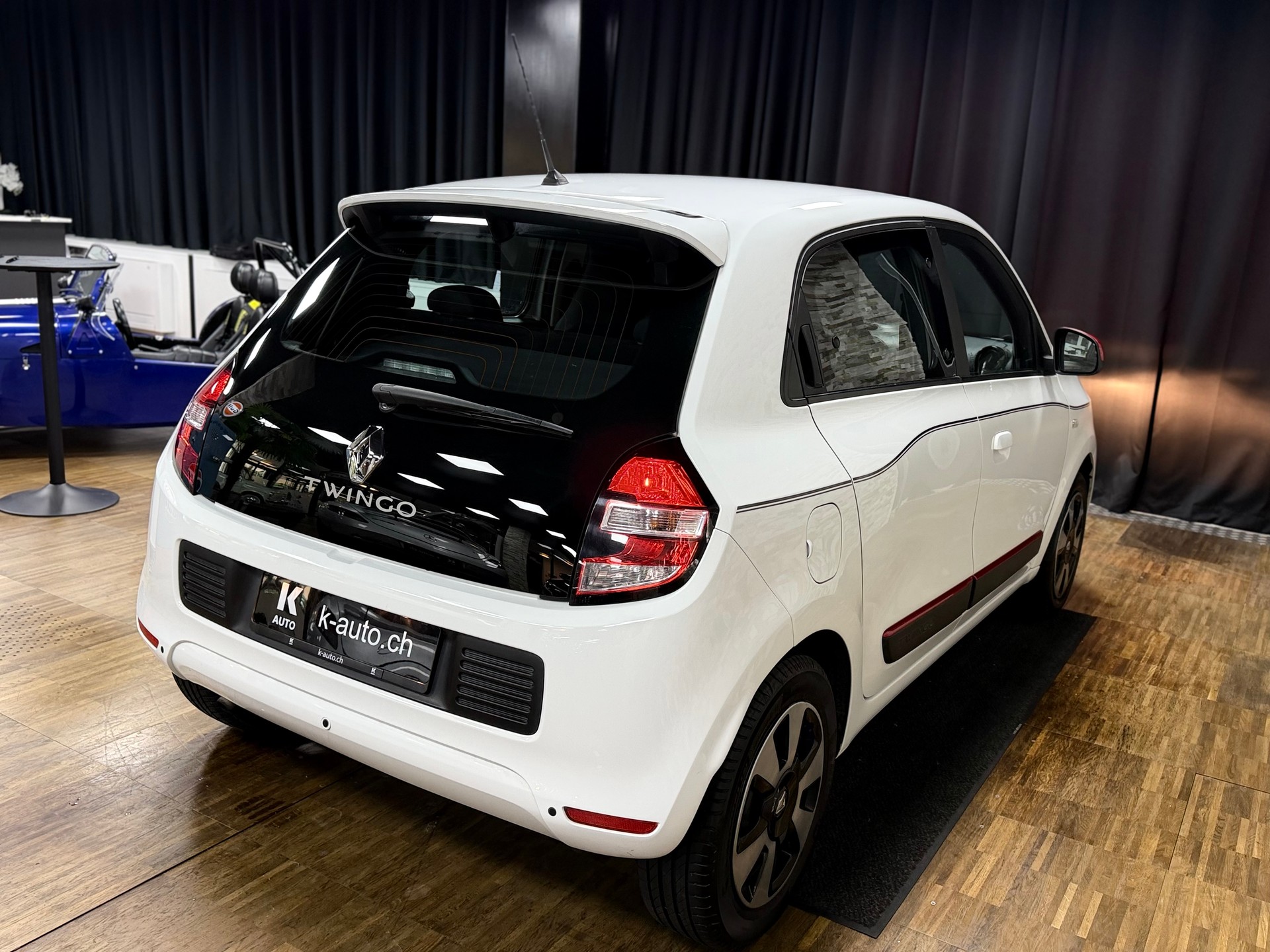 RENAULT Twingo 0.9 Swiss Edition EDC-image-3