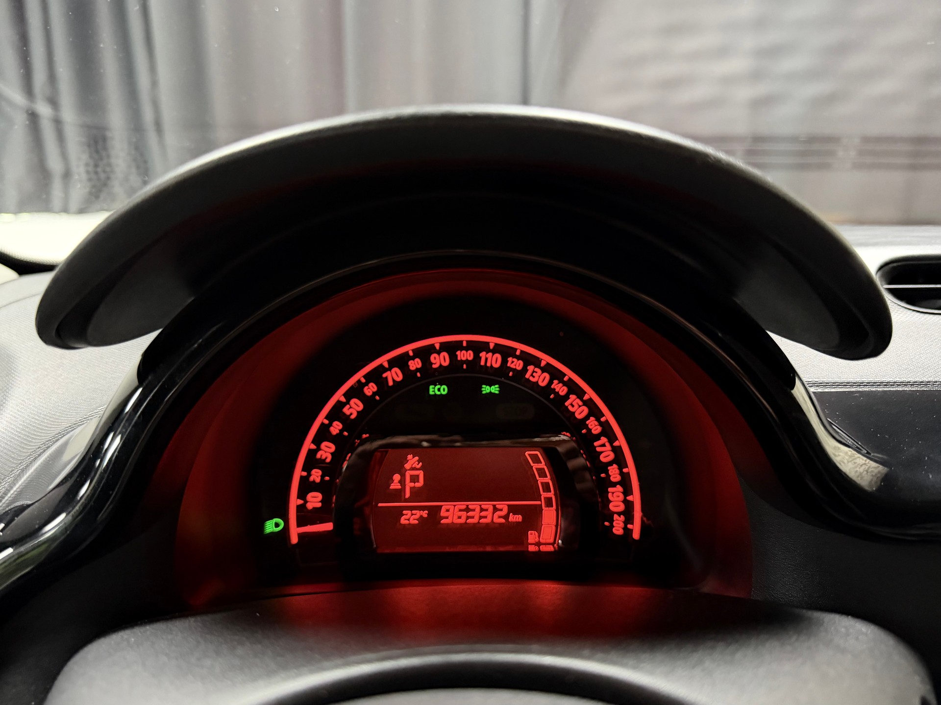RENAULT Twingo 0.9 Swiss Edition EDC-image-9