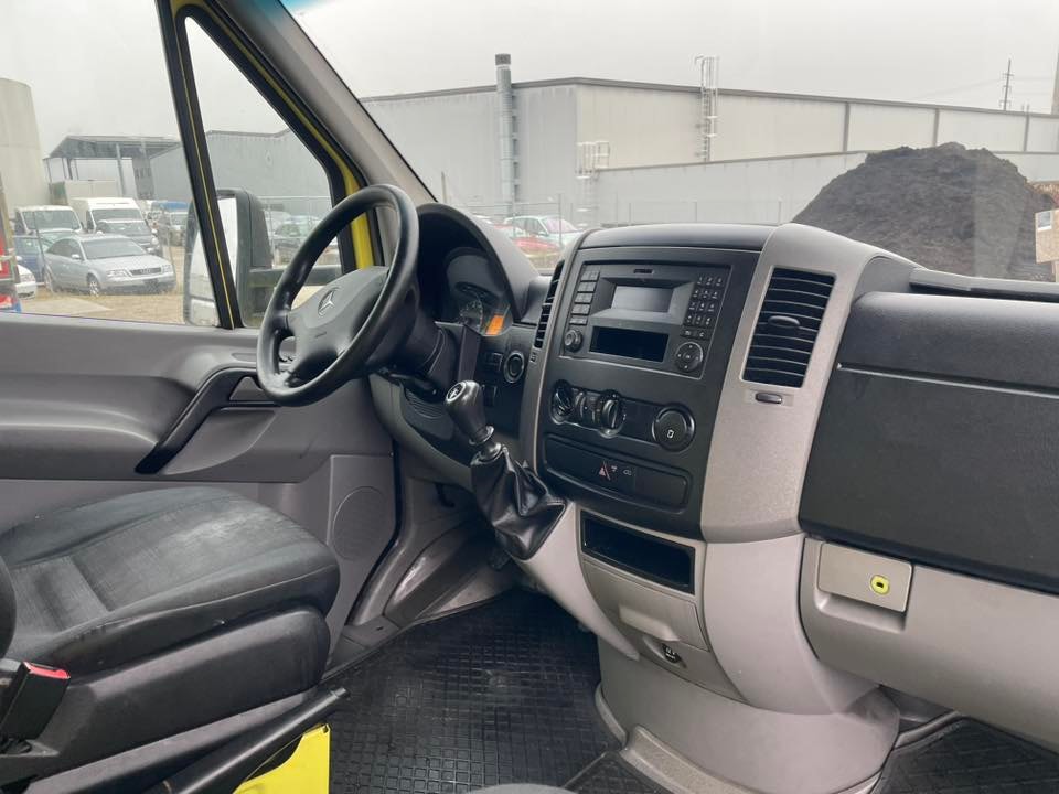 MERCEDES-BENZ Sprinter 313 CDI Kühlkoffer mit LBW-image-12