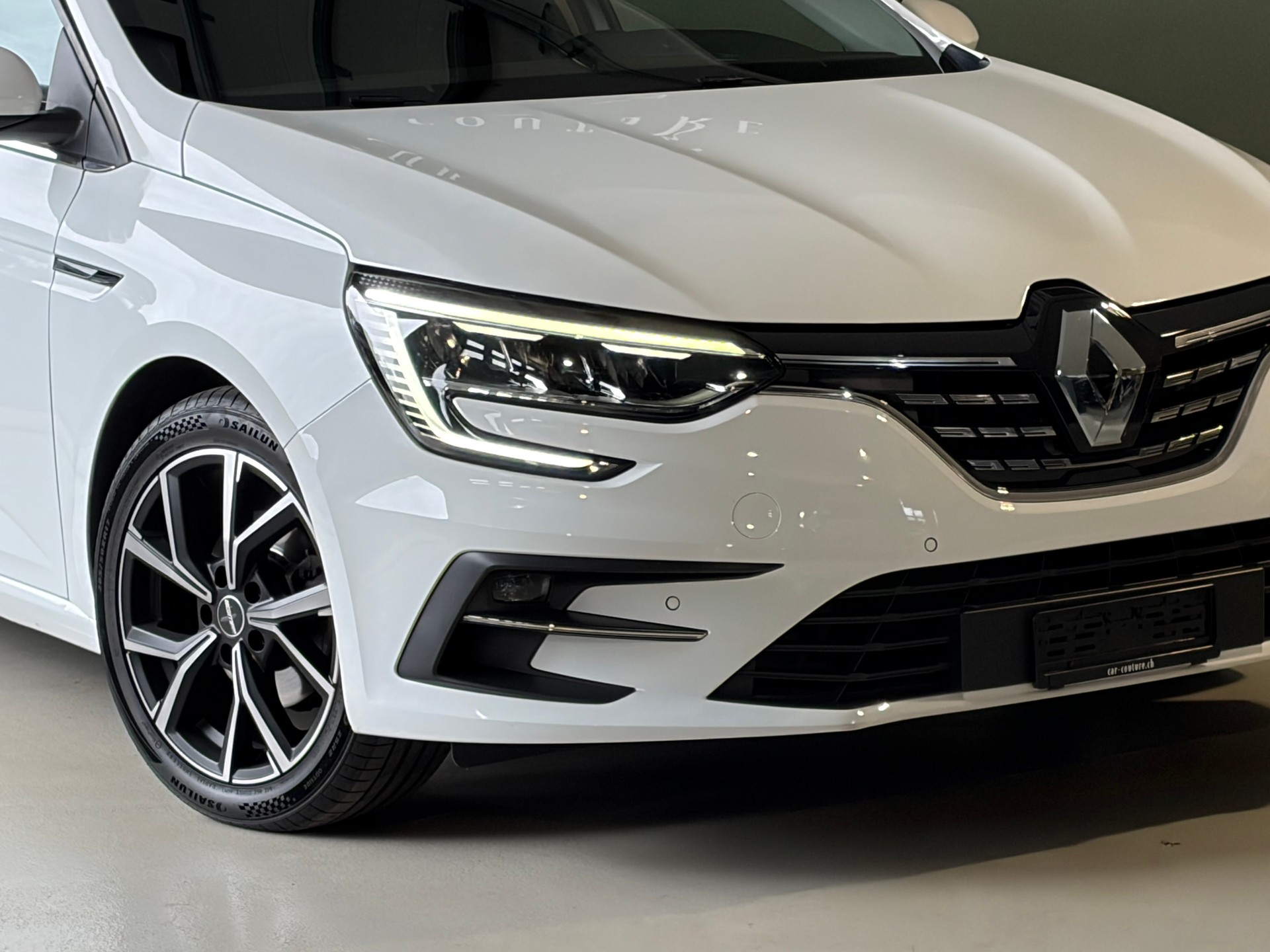 RENAULT Mégane Grandtour 1.5 dCi Business EDC *CH-Fahrzeug*Ab Service*Ab MFK*17Zoll-Alu*-image-6