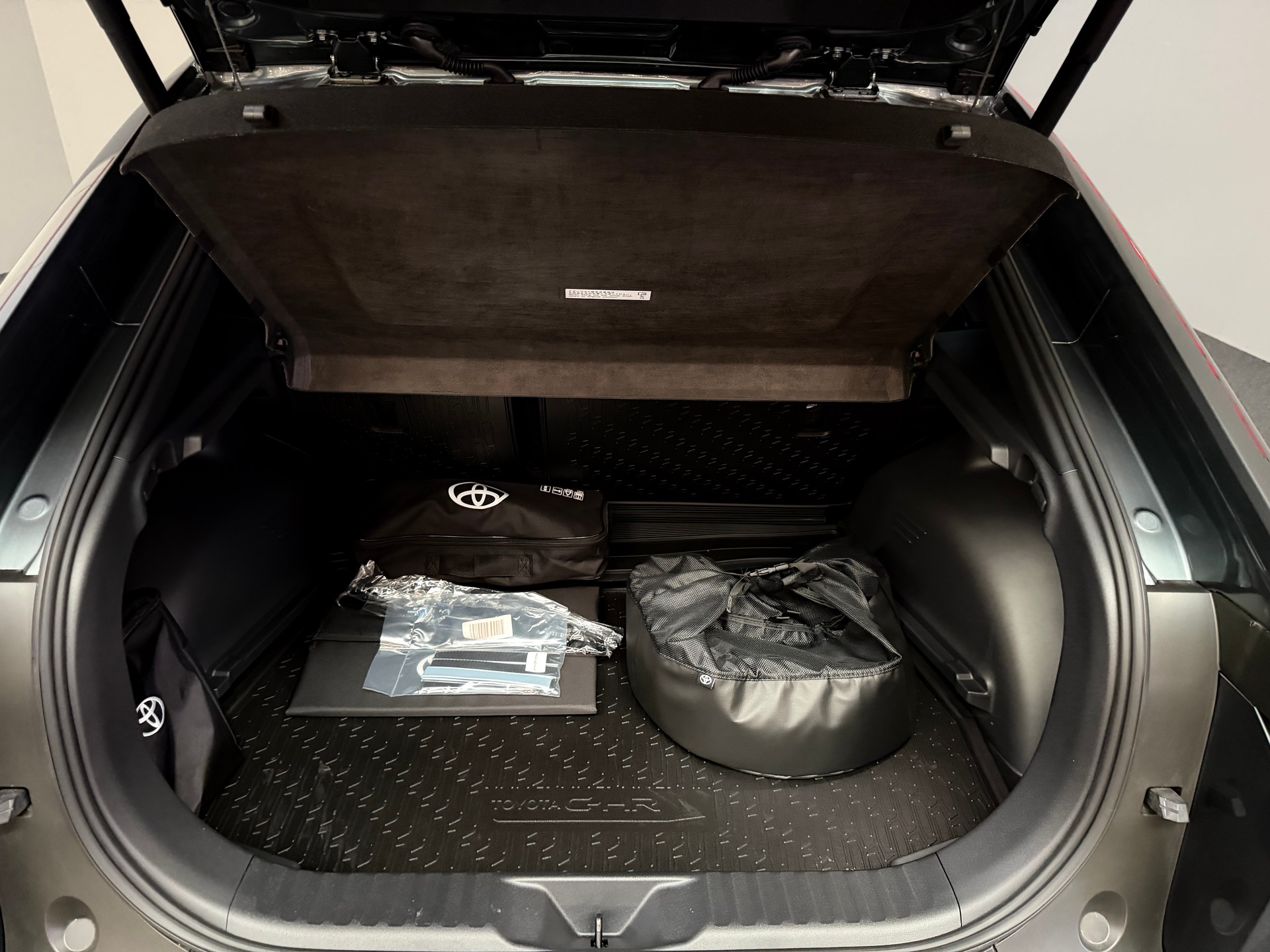 TOYOTA C-HR+ 77 kWh Style FWD-image-12