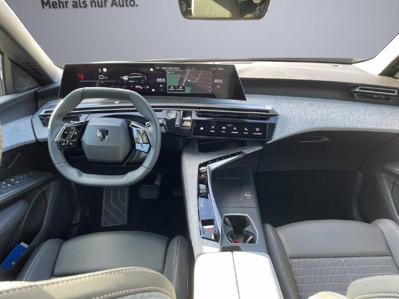 PEUGEOT 3008 1.2 Hybrid Allure-image-6