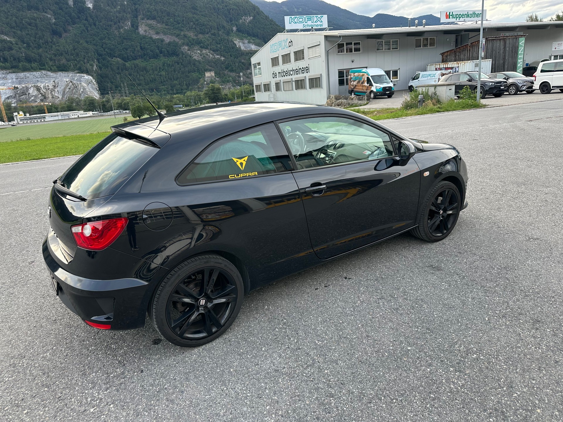 SEAT Ibiza SC 1.4 TSI Cupra R-Evolution DSG-image-8