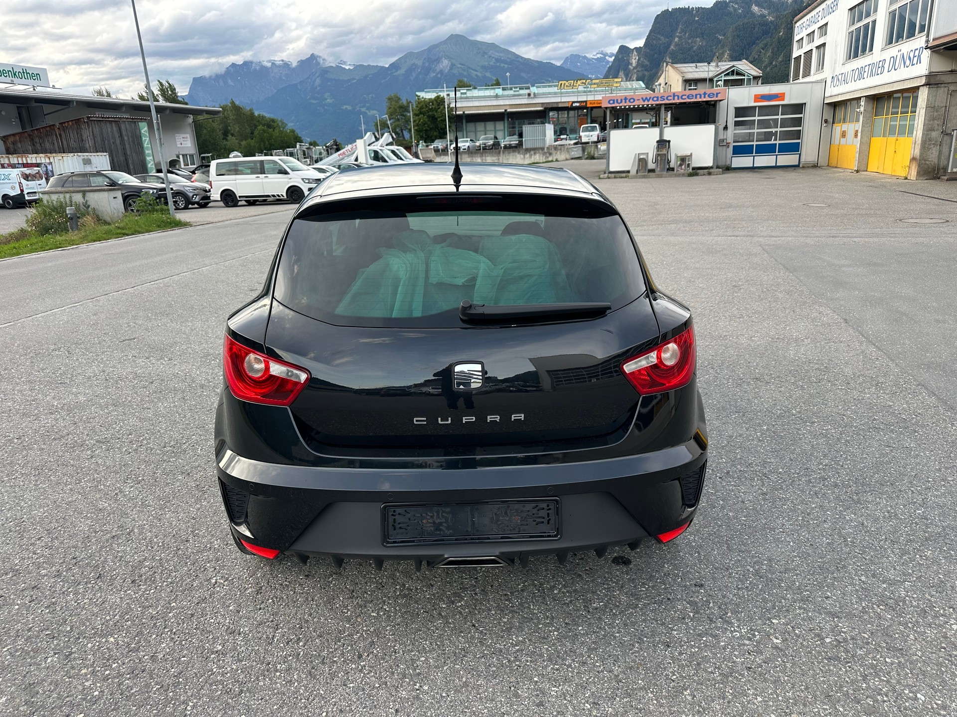 SEAT Ibiza SC 1.4 TSI Cupra R-Evolution DSG-image-6