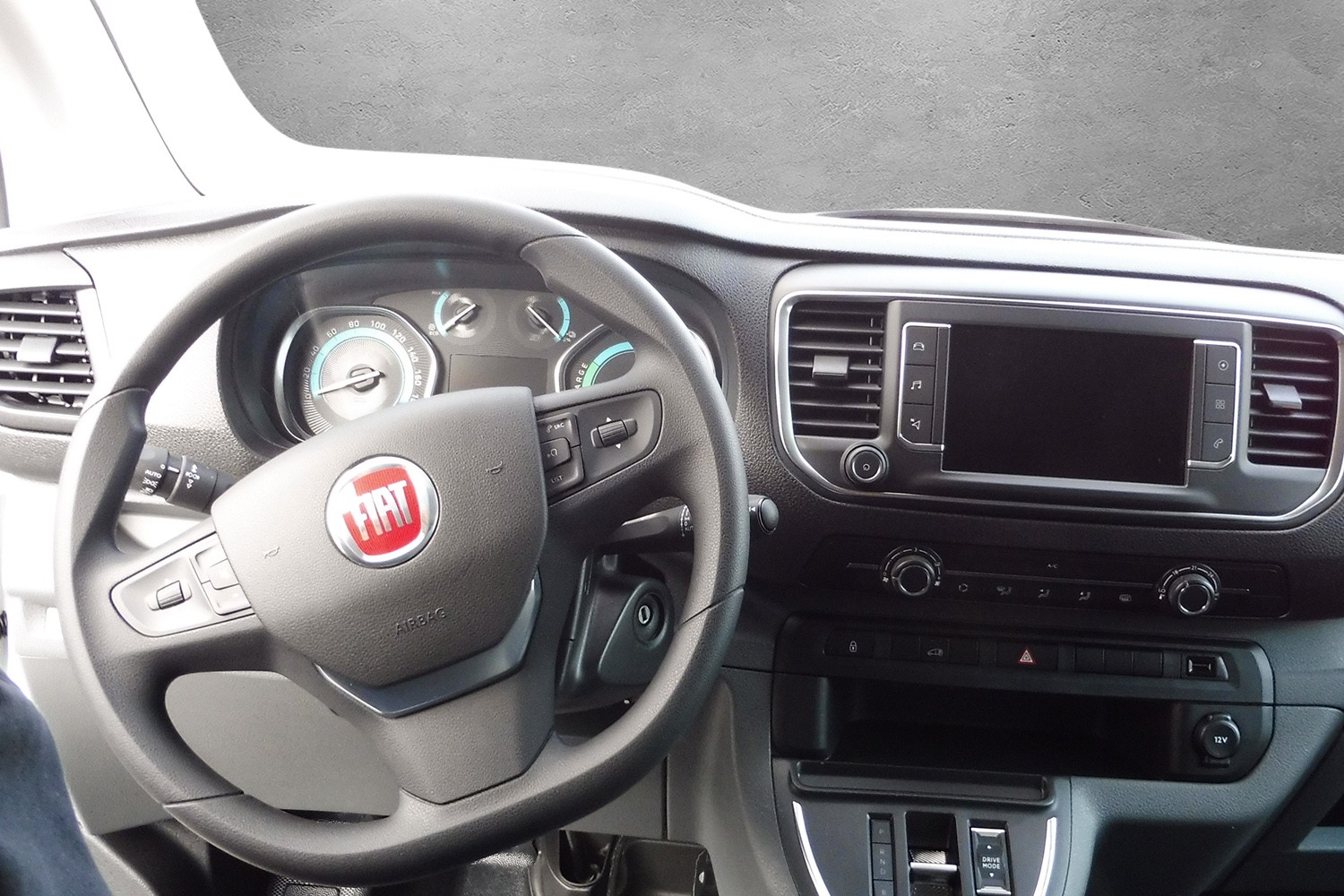 FIAT E-Scudo 50kWh L2 Lounge-image-10